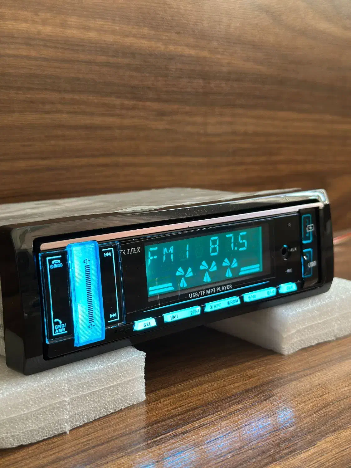 ضبط و باند خودرو آکبند بلوتوث دار..بلوتوثی.تصویری.|قطعات یدکی و لوازم جانبی|یزد, |دیوار