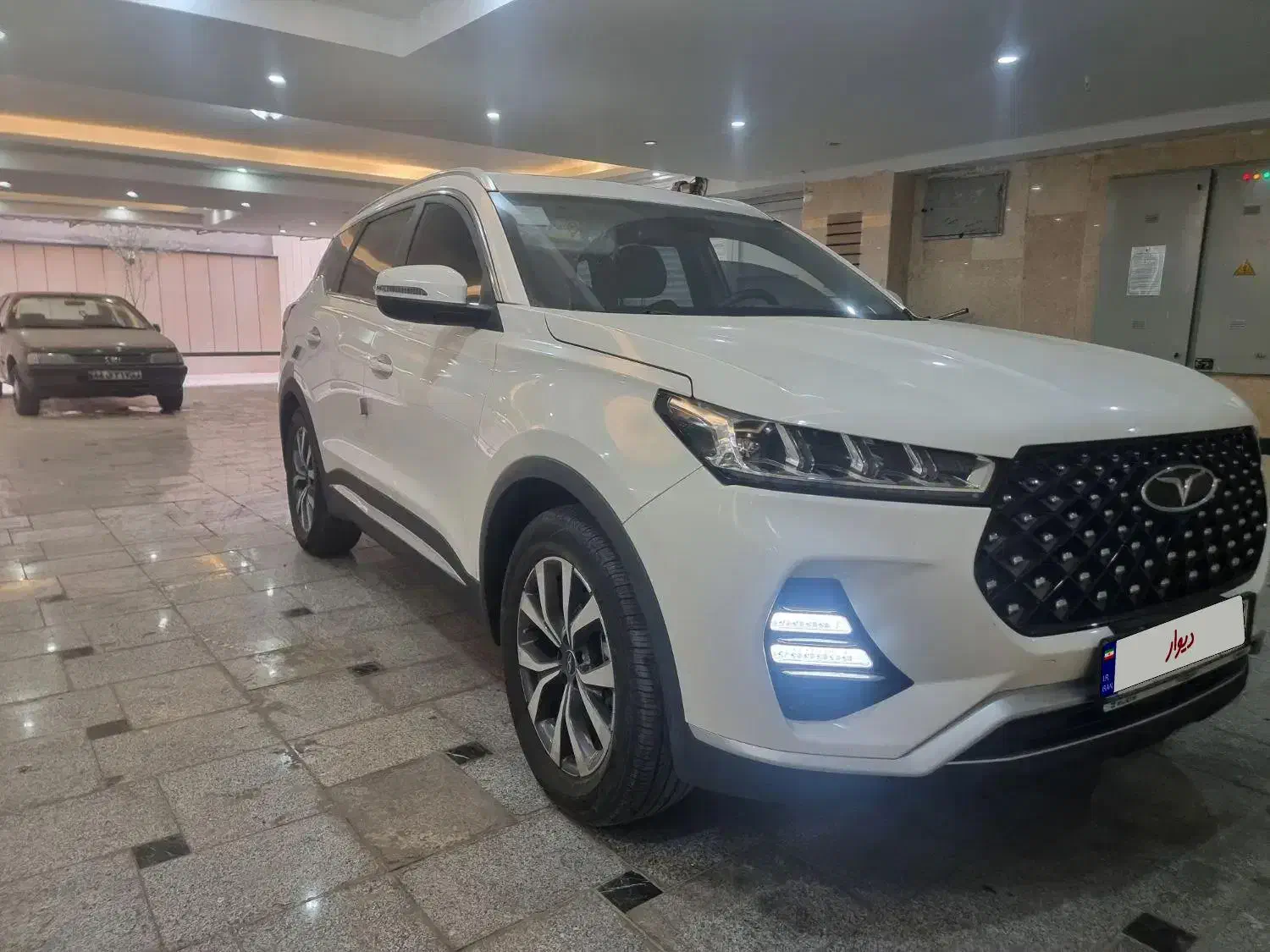 تیگو ۷ پرو|خودرو سواری و وانت|تهران, درختی|دیوار