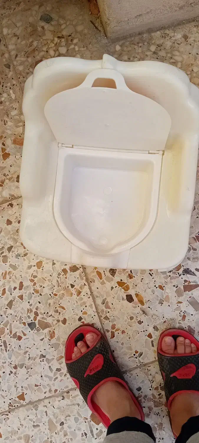 توالت برای آموزش کودک|اسباب و اثاث بچه|رشت, سیا اسطلخ|دیوار