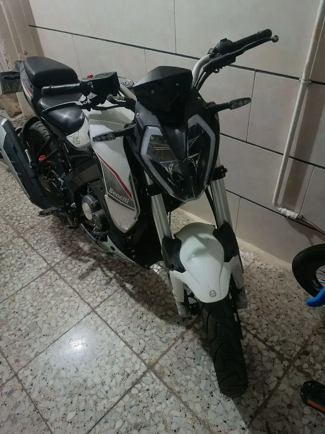 بنلی180s|موتورسیکلت|اقبالیه, |دیوار