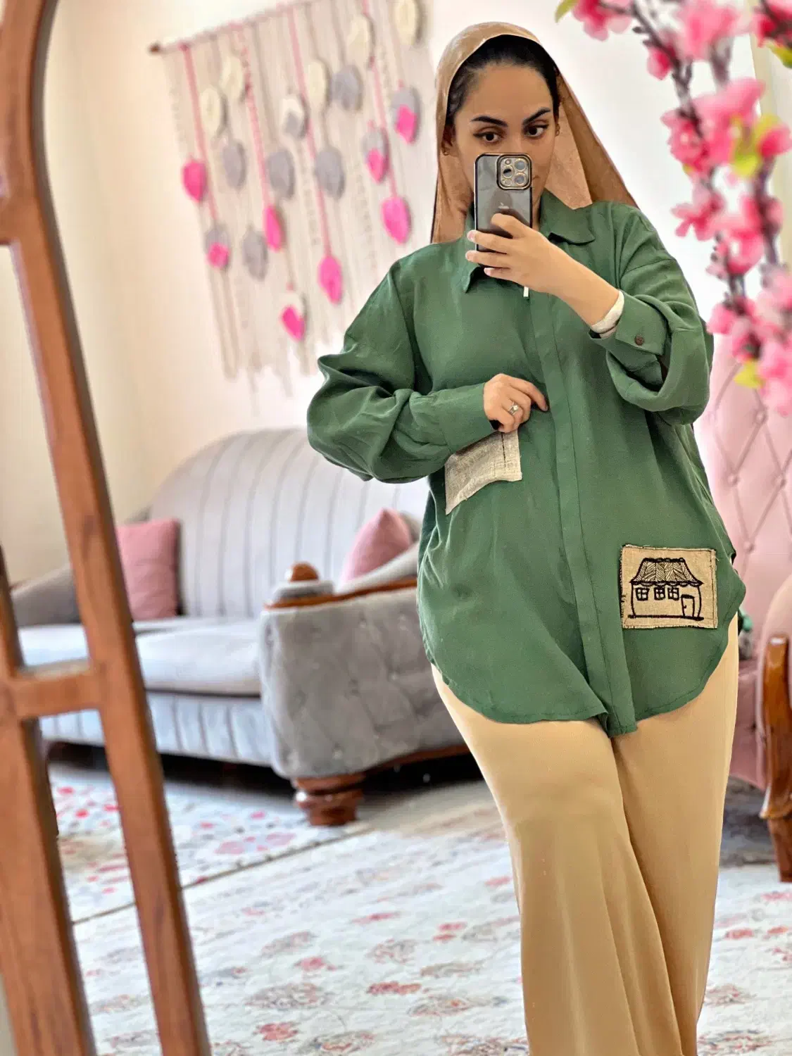 حراج انواع شومیز ب دلیل تک شدن با ارسال رایگان|حراج|قم, بلوار امین و ساحلی|دیوار