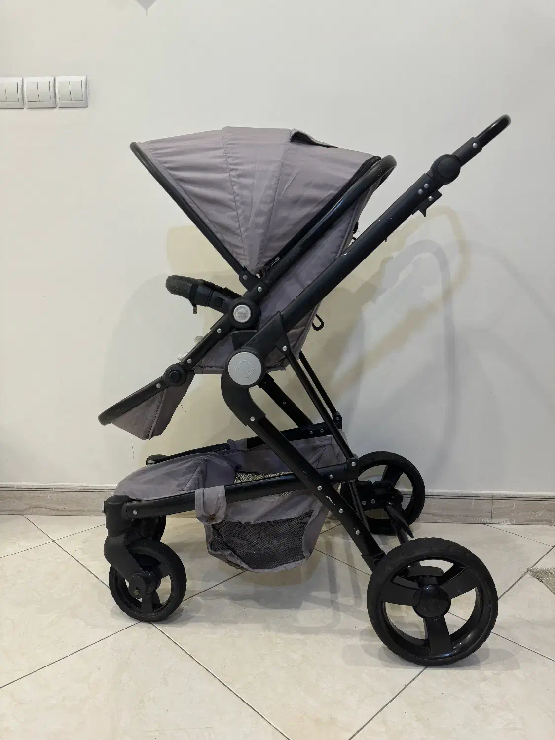 کالسکه روما پلاس|کالسکه و لوازم جانبی|تهران, والفجر (افسریه)|دیوار