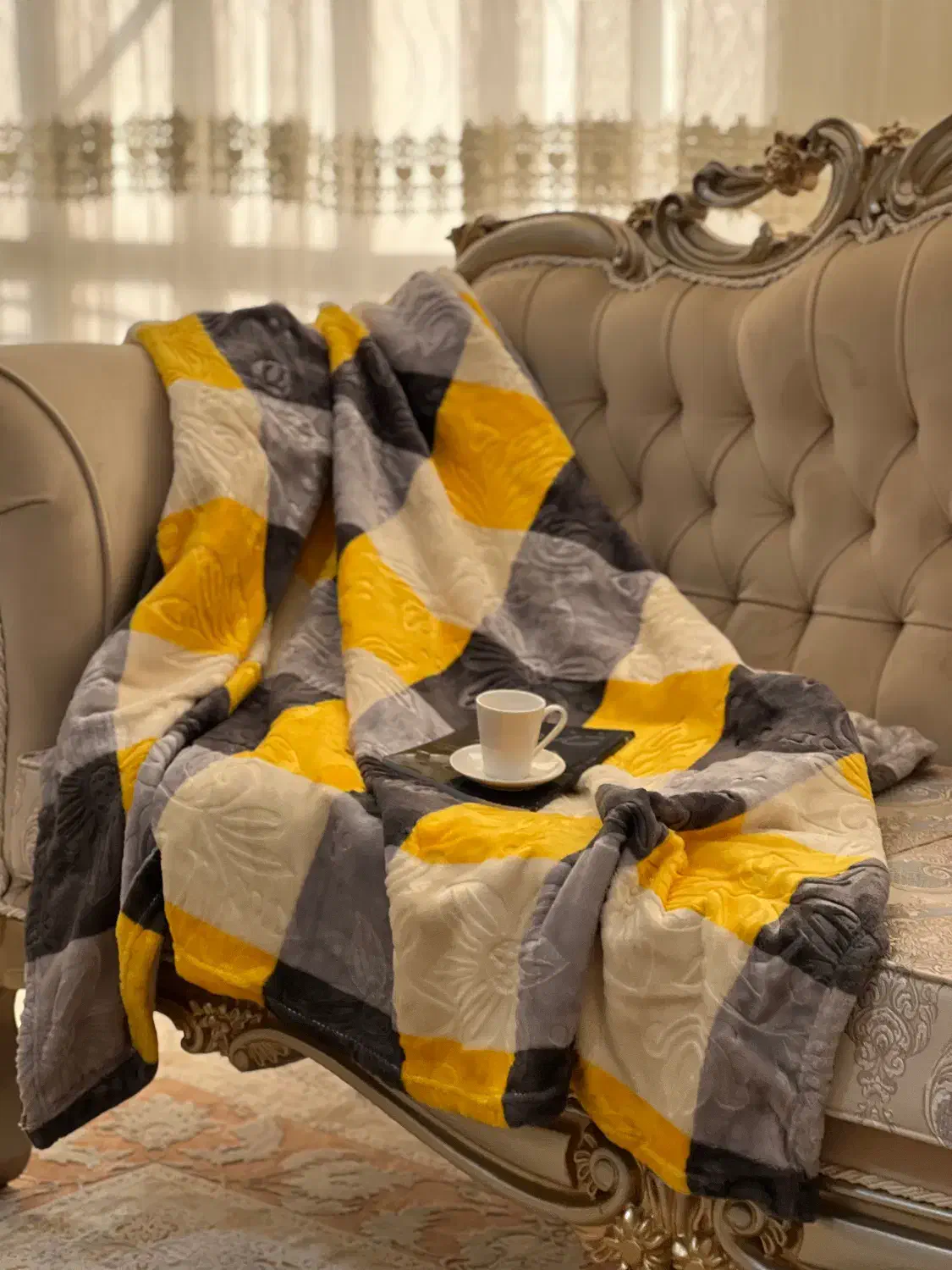 پتو چهارفصل چهارخونه|رختخواب، بالش، پتو|قم, باغ شریفی|دیوار