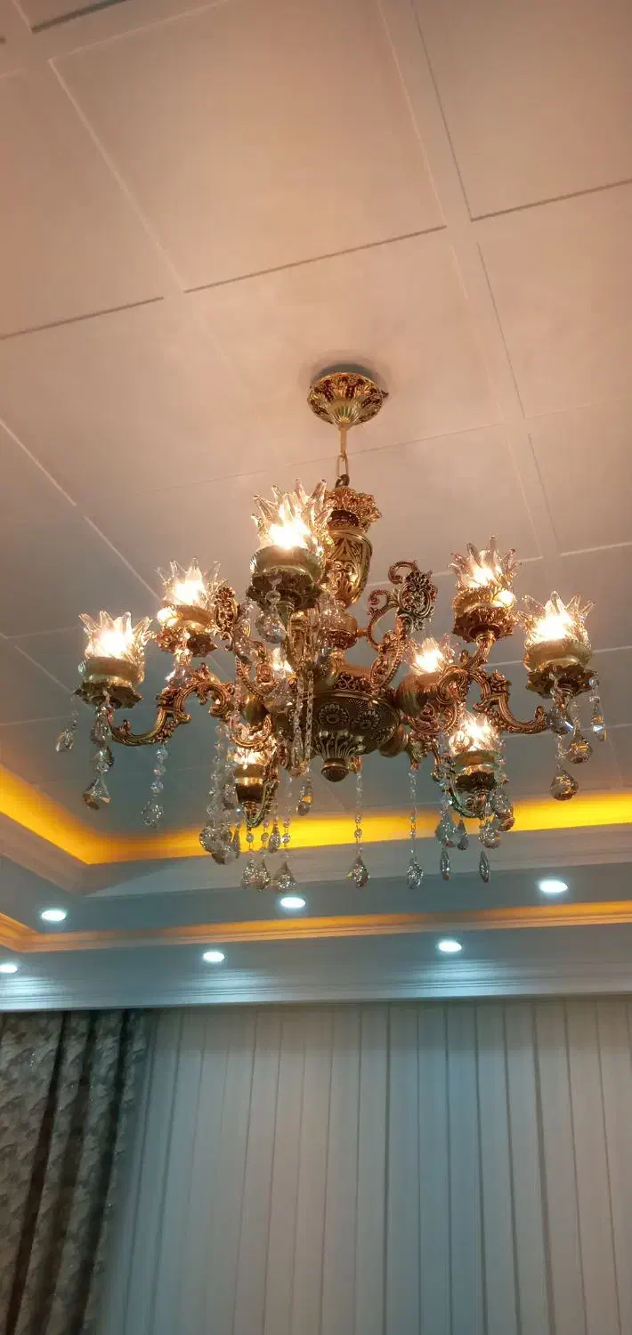 لوستر عالیجناب|لوستر و چراغ آویز|سبزوار, طبرسی (جعفرآباد)|دیوار