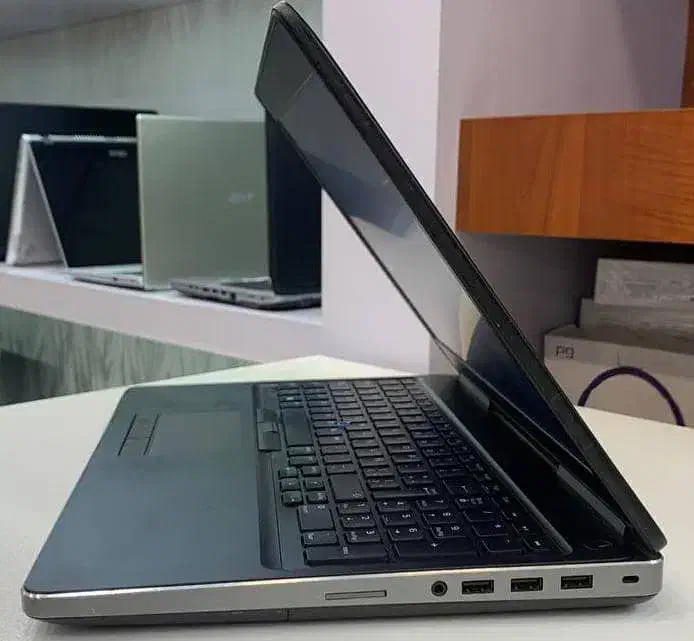 لپتاپ دل presicion 7510|رایانه همراه|مشهد, آزادشهر|دیوار