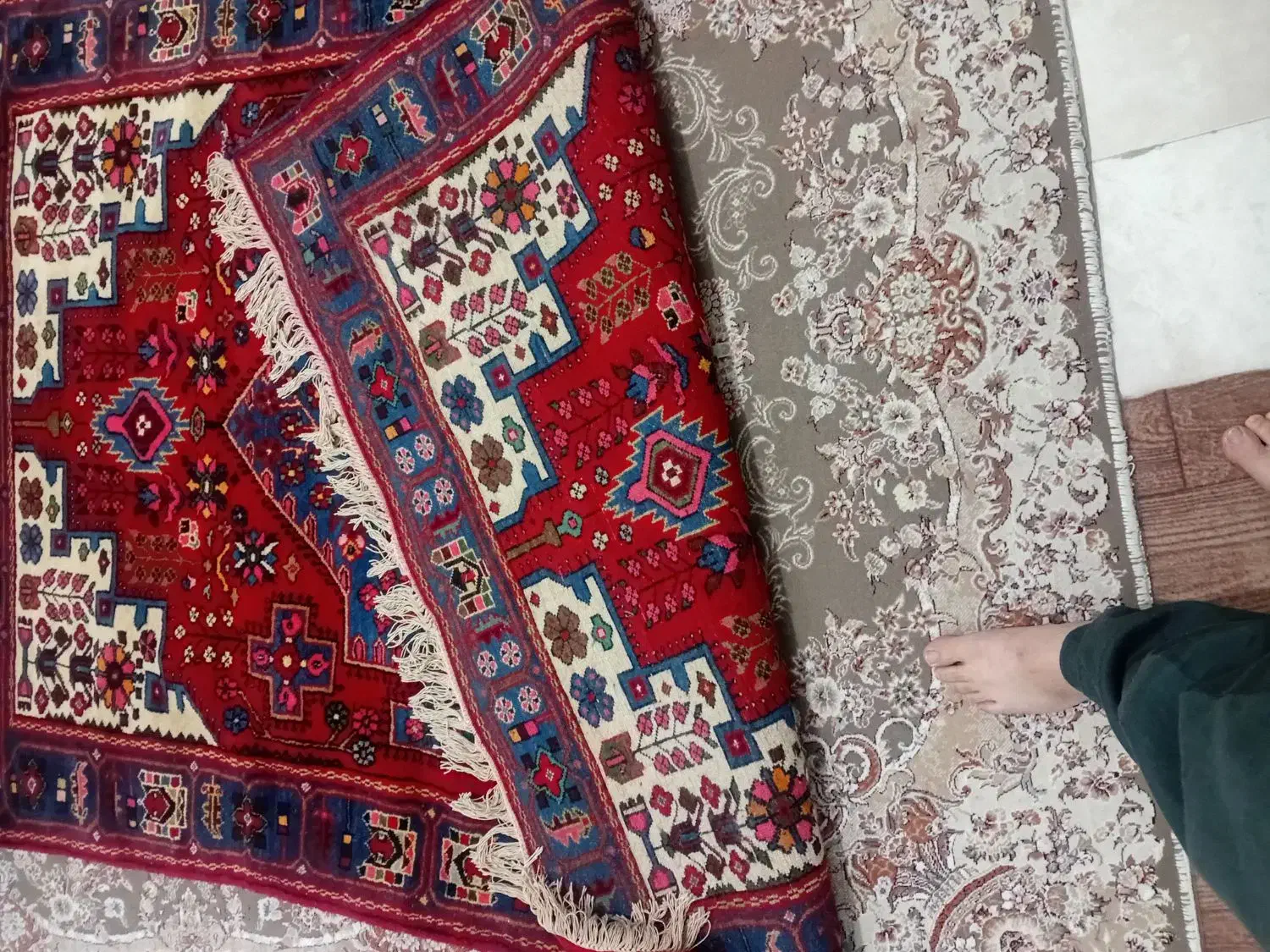 فرش دست بافت|فرش|وحیدیه, |دیوار