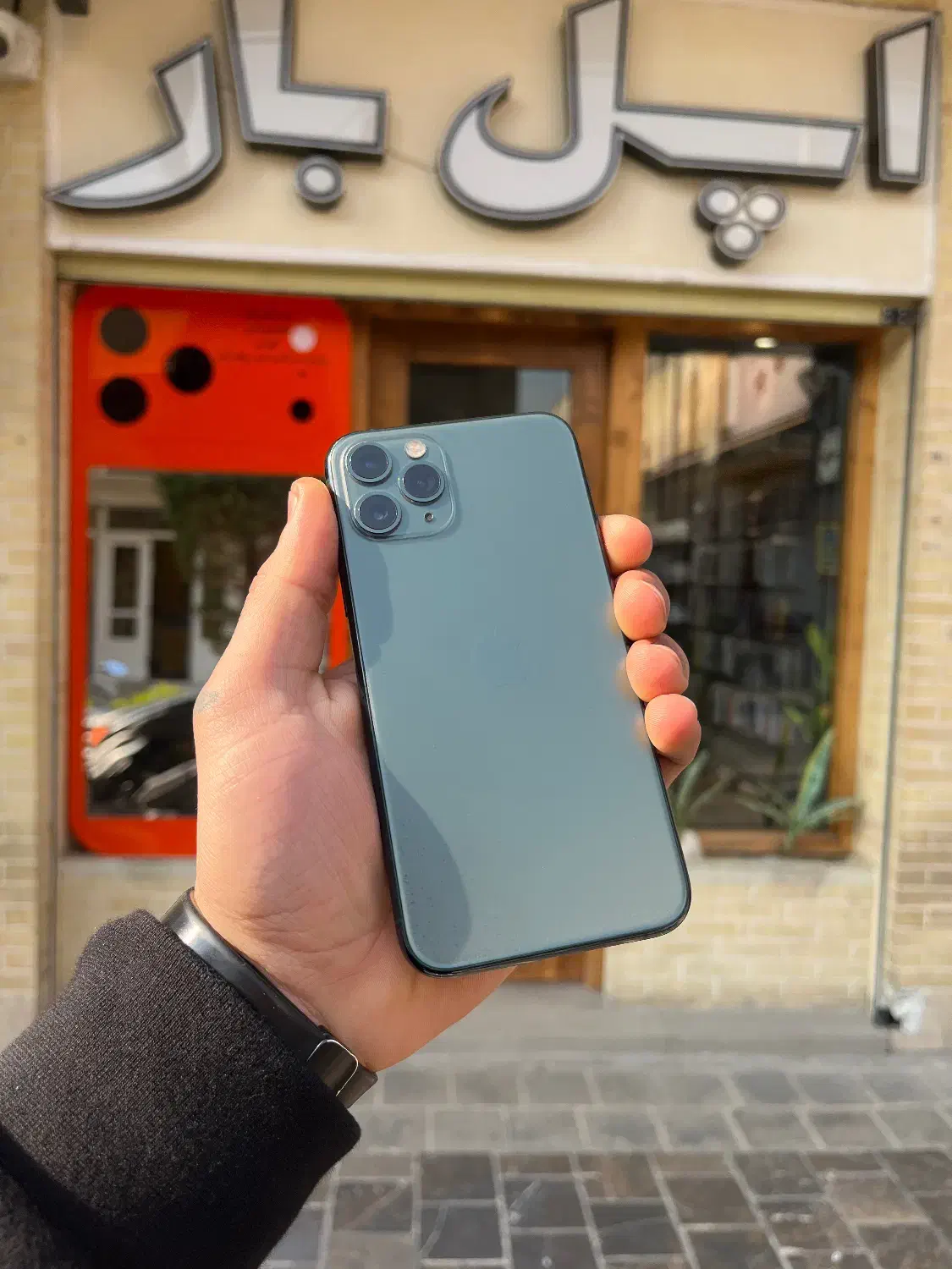 11 pro|موبایل|اصفهان, جلفا|دیوار