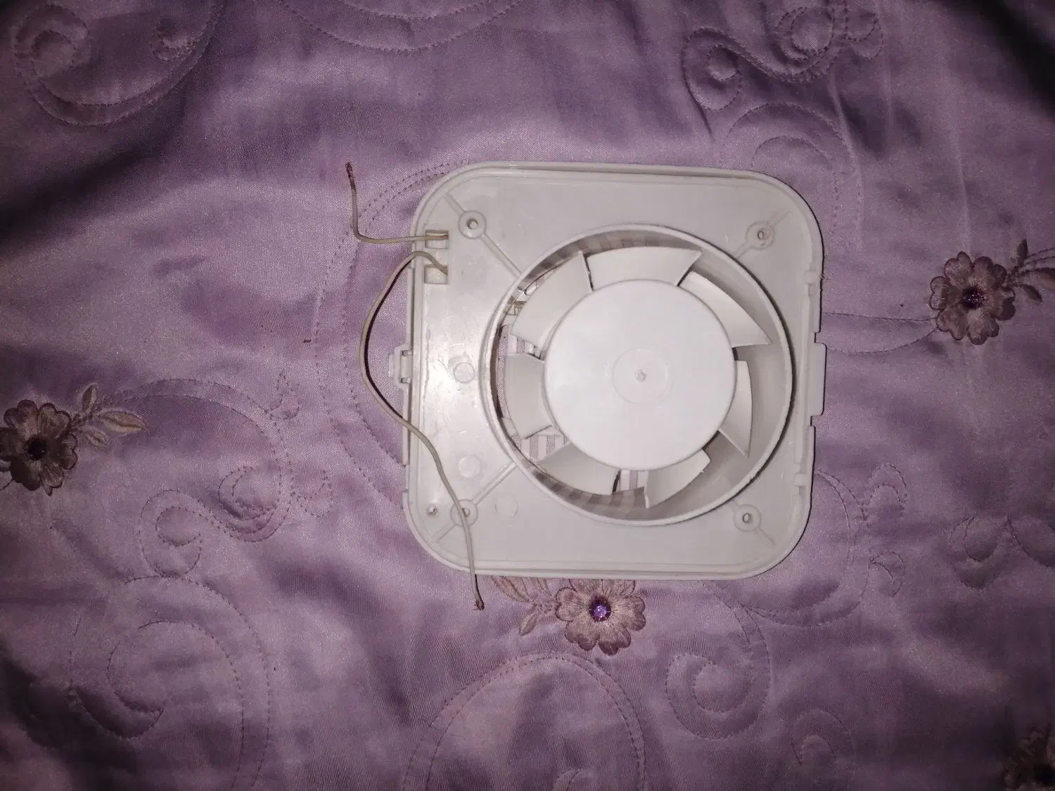 هواکش خانگی|پنکه و تصفیه‌کنندهٔ هوا|رودهن, |دیوار