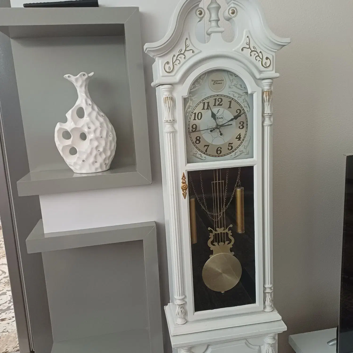 ساعت ایستاده و میز تی وی|ساعت دیواری و تزئینی|شاهینشهر, خانه کارگر|دیوار