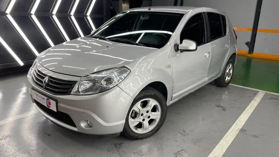 رنو ساندرو اتومات 1395|خودرو سواری و وانت|تهران, سعادت‌آباد|دیوار