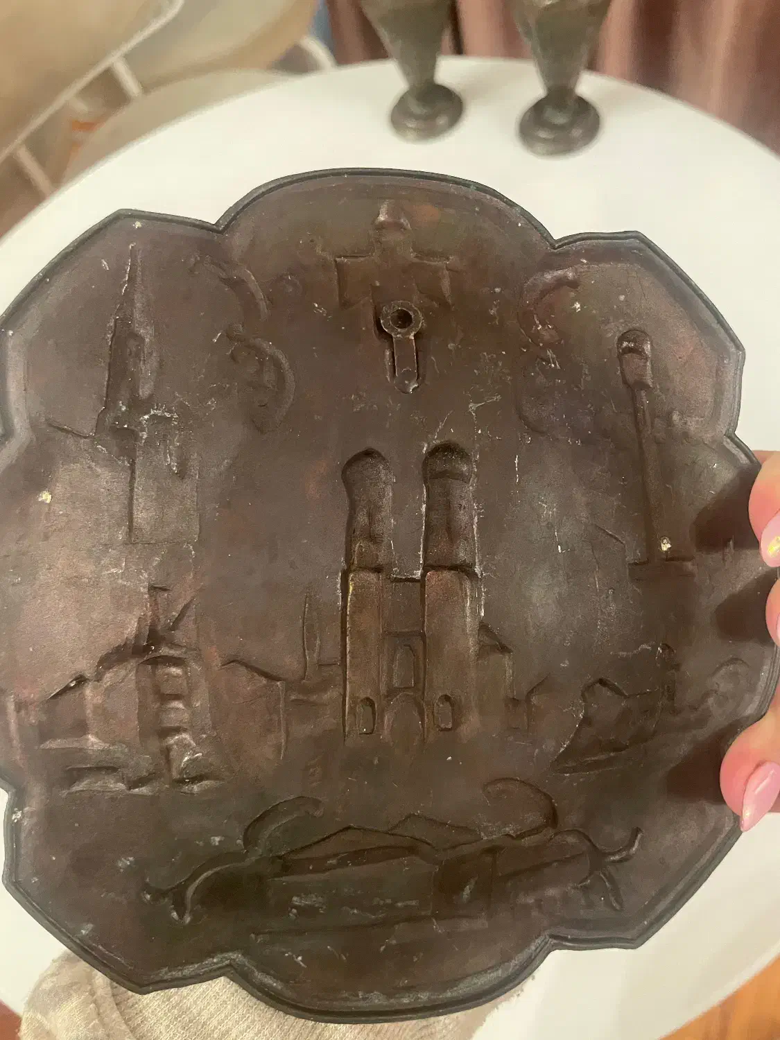 گلدان دیوارکوب برنز برنج آنتیک قدیمی|کلکسیون اشیاء عتیقه|تهران, قبا|دیوار