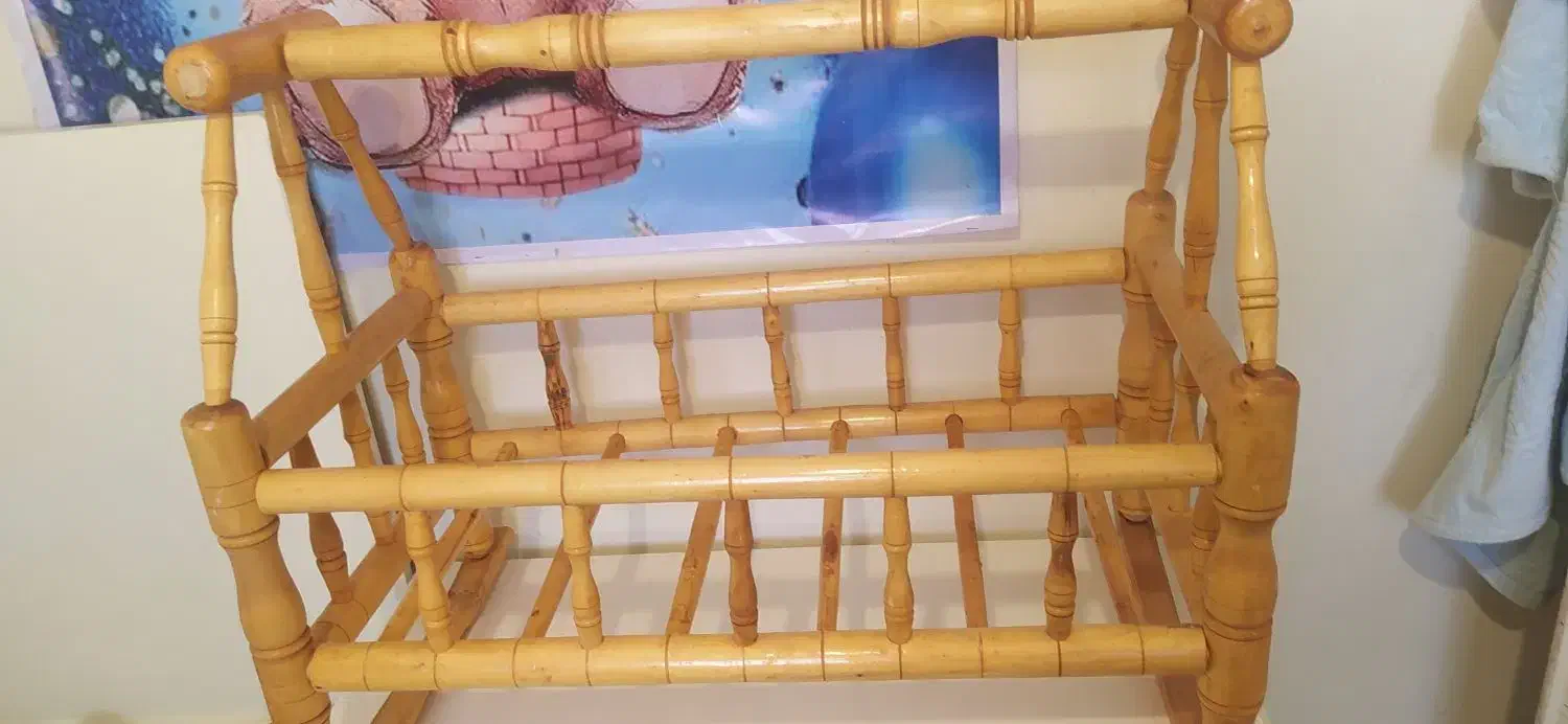 گهواره کودک|اسباب و اثاث بچه|مهاجران, |دیوار