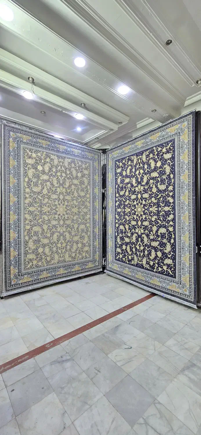 ۵میلیون زیر قیمت بازار۷۰۰ شونه|فرش|زاهدان, |دیوار