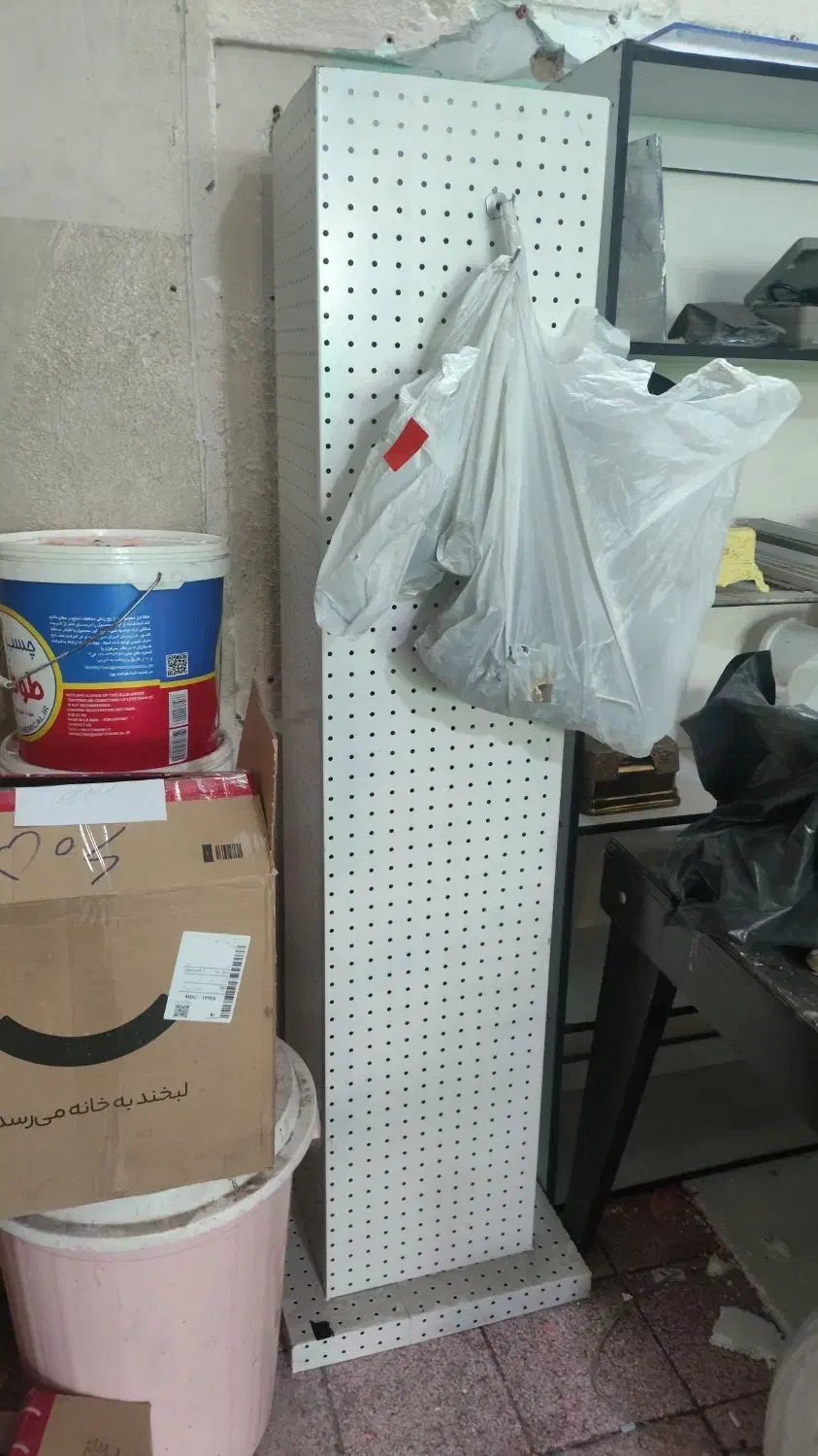 رگلام آویزیون کردن اجناس فروشگاه|فروشگاه و مغازه|تهران, گرگان|دیوار