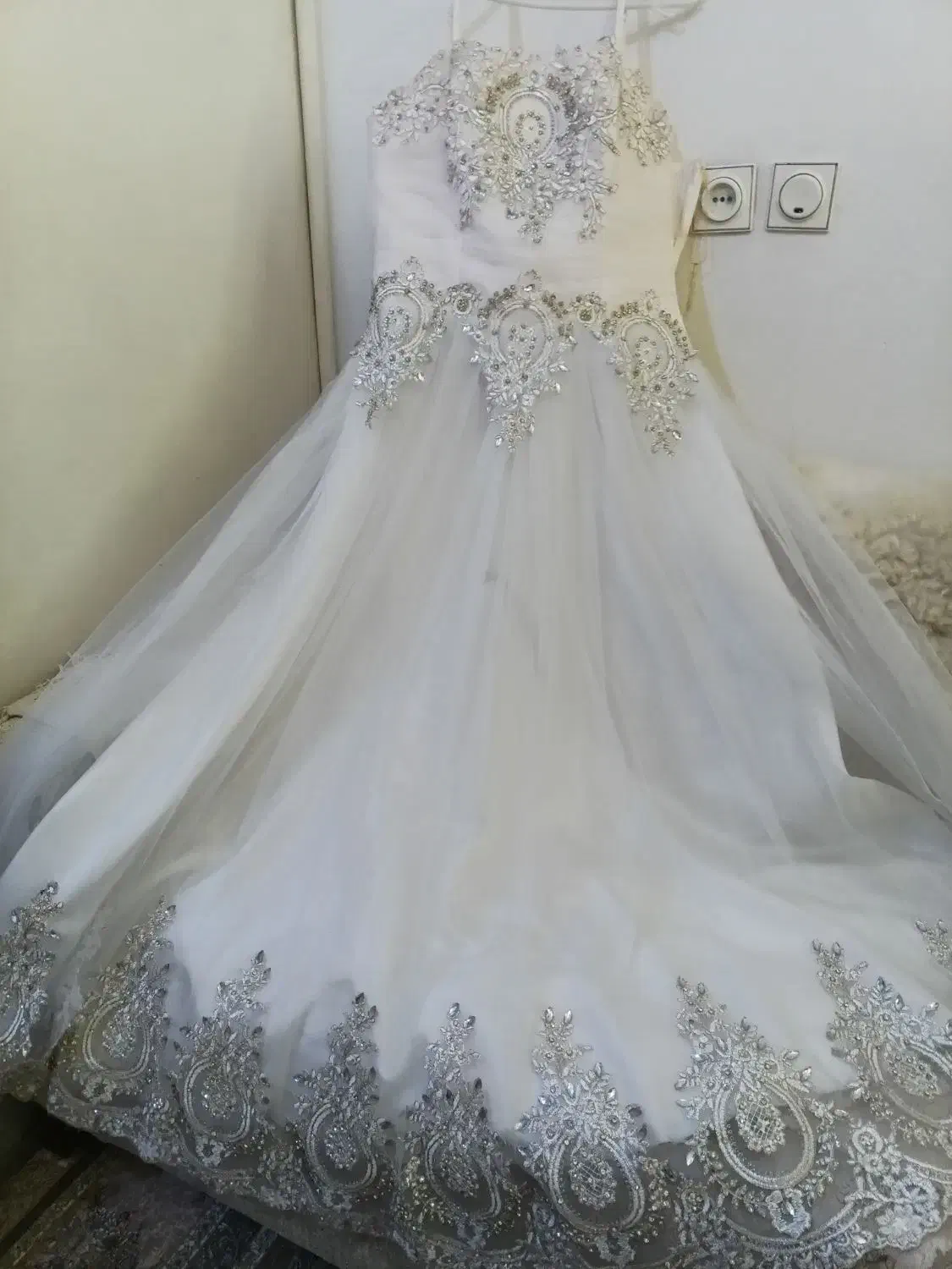 لباس عروس ونامزدی|لباس|محمدشهر, ولدآباد|دیوار