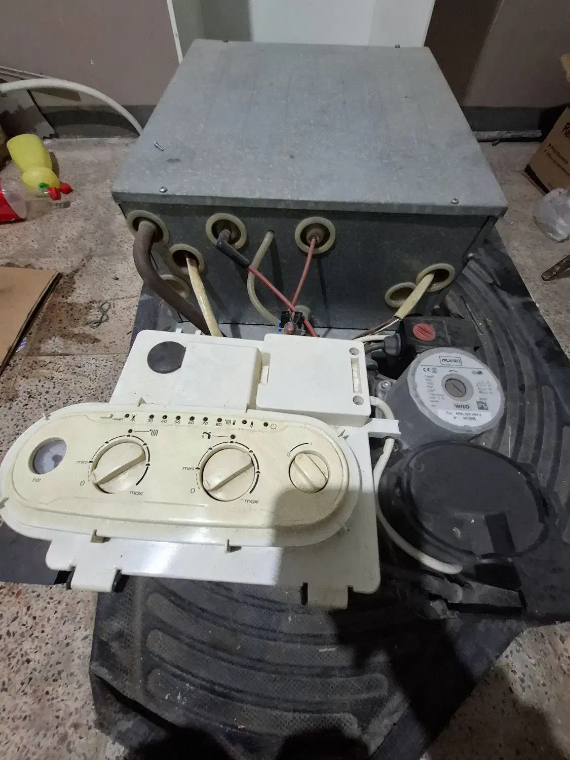 پکیج دیواری ایران رادیاتور دو مبدله|آبگرمکن، پکیج، شوفاژ|پارسآباد, |دیوار