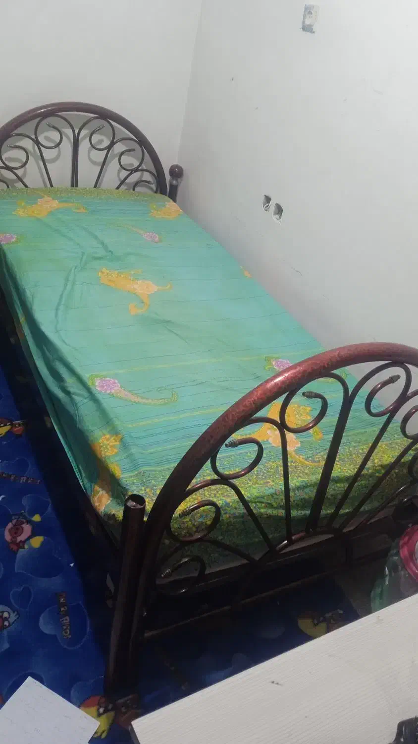 تخت خواب فلزی|تخت و سرویس خواب|کلاله, |دیوار