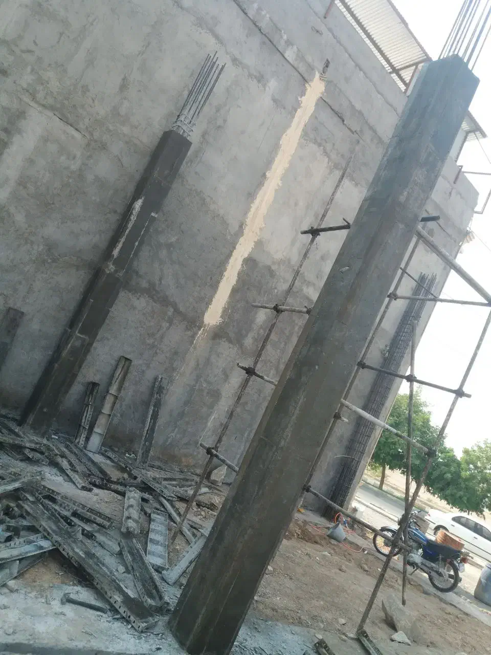 آرماتوربندی قالب بندی شناژبندی سقف تیرچه اسکلت بتن|خدمات پیشه و مهارت|شوشتر, |دیوار