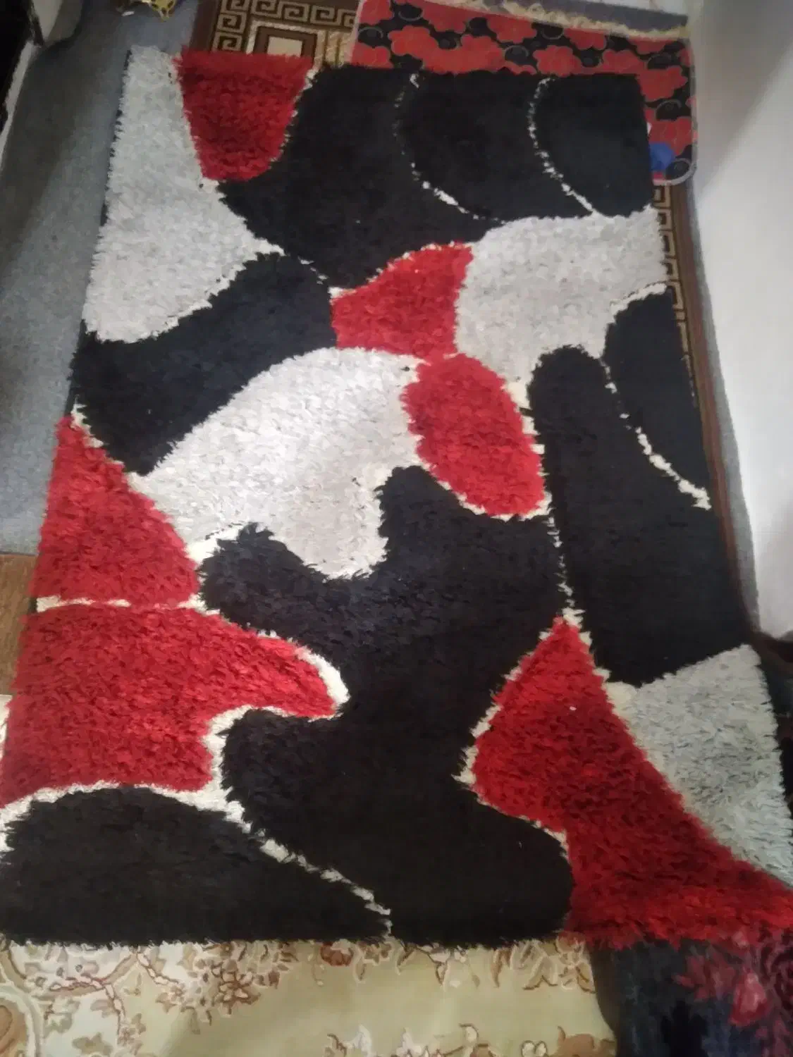 پادری همان زیر پا|پادری|ارومیه, |دیوار