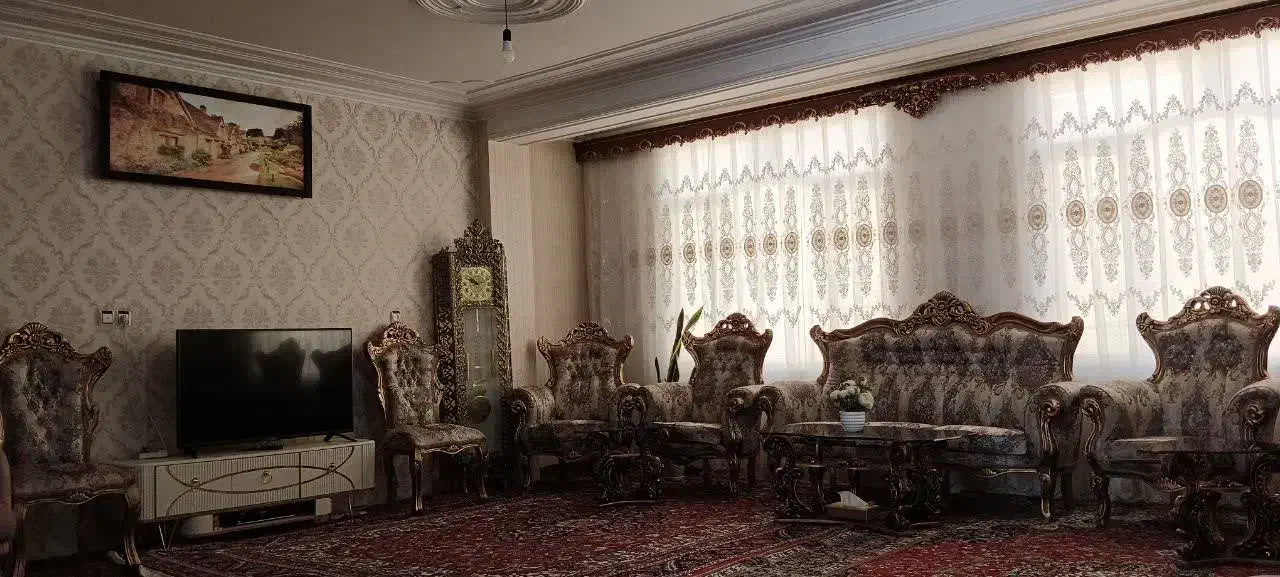 فروش ۲.۵ طبقه آپارتمان|فروش آپارتمان|همدان, |دیوار