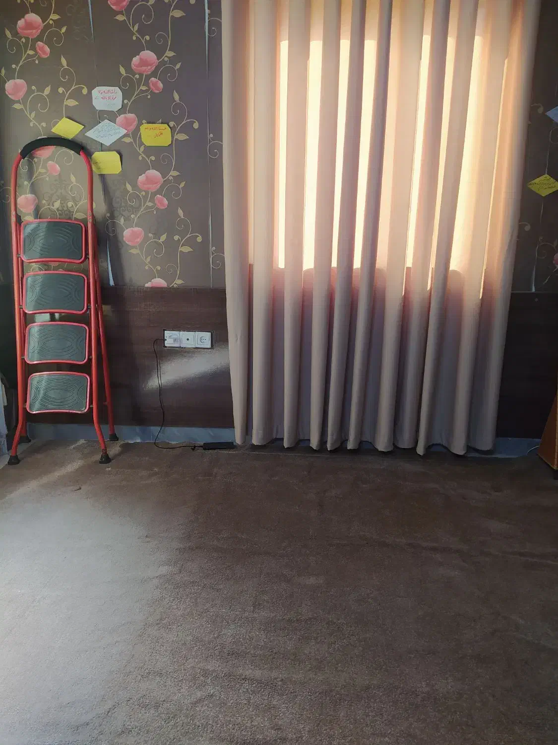 موکت وپرده|موکت|صومعهسرا, |دیوار