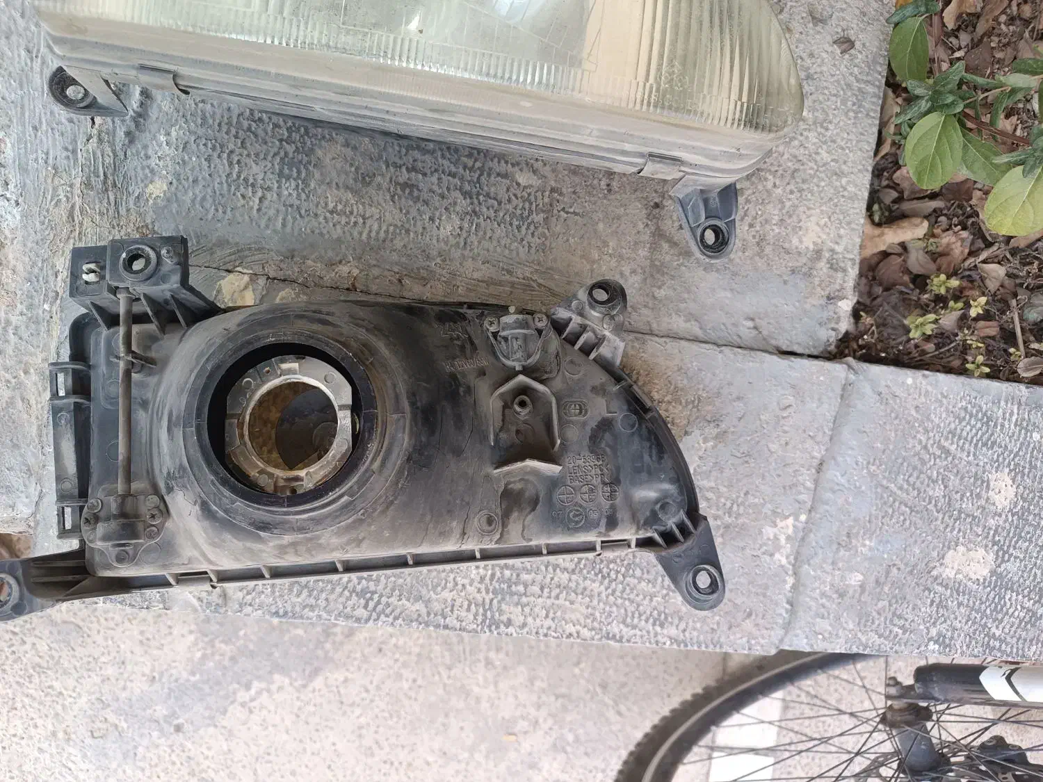 چراغجلوپرایدصبا|قطعات یدکی و لوازم جانبی|شاهینشهر, شهرک ردانی پور|دیوار