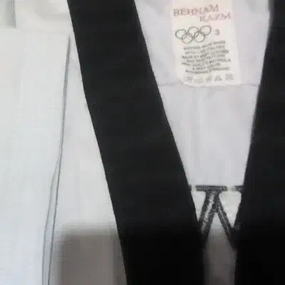 لباس تکواندو و...|لباس|بروجن, |دیوار