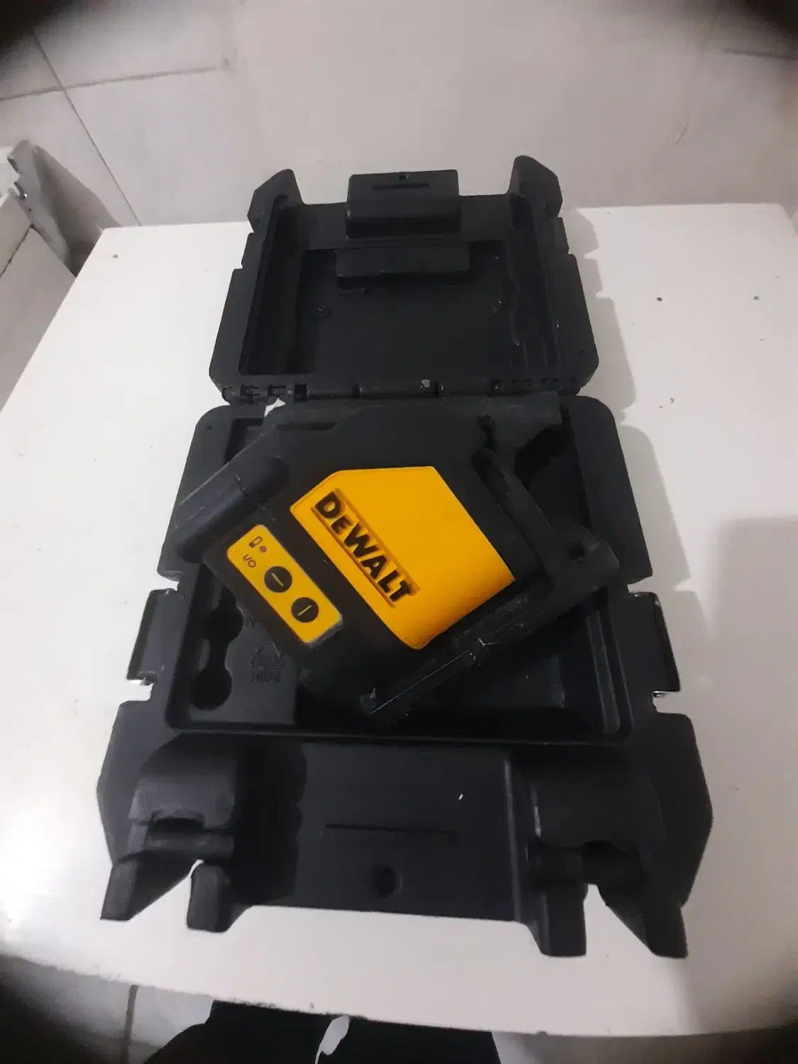 تراز لیزری دیوالت اصلی|ابزارآلات|همدان, |دیوار