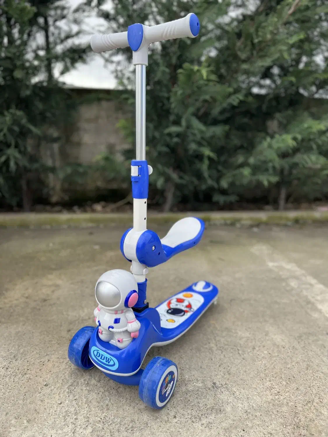 اسکوتر بچه گانه|دوچرخه، اسکیت، اسکوتر|بوشهر, |دیوار