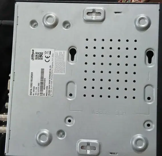 DVR اصلی سری قدیم چهار کاناله|دوربین مداربسته|اراک, |دیوار