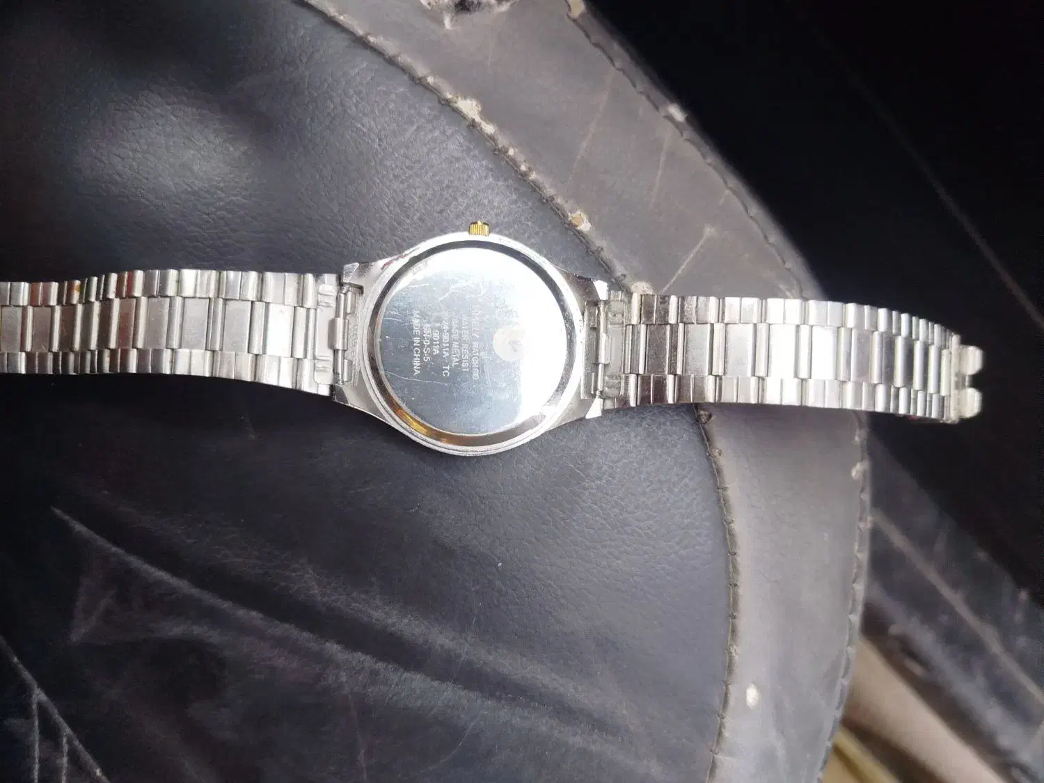 ساعت مچی|ساعت|جوانرود, |دیوار