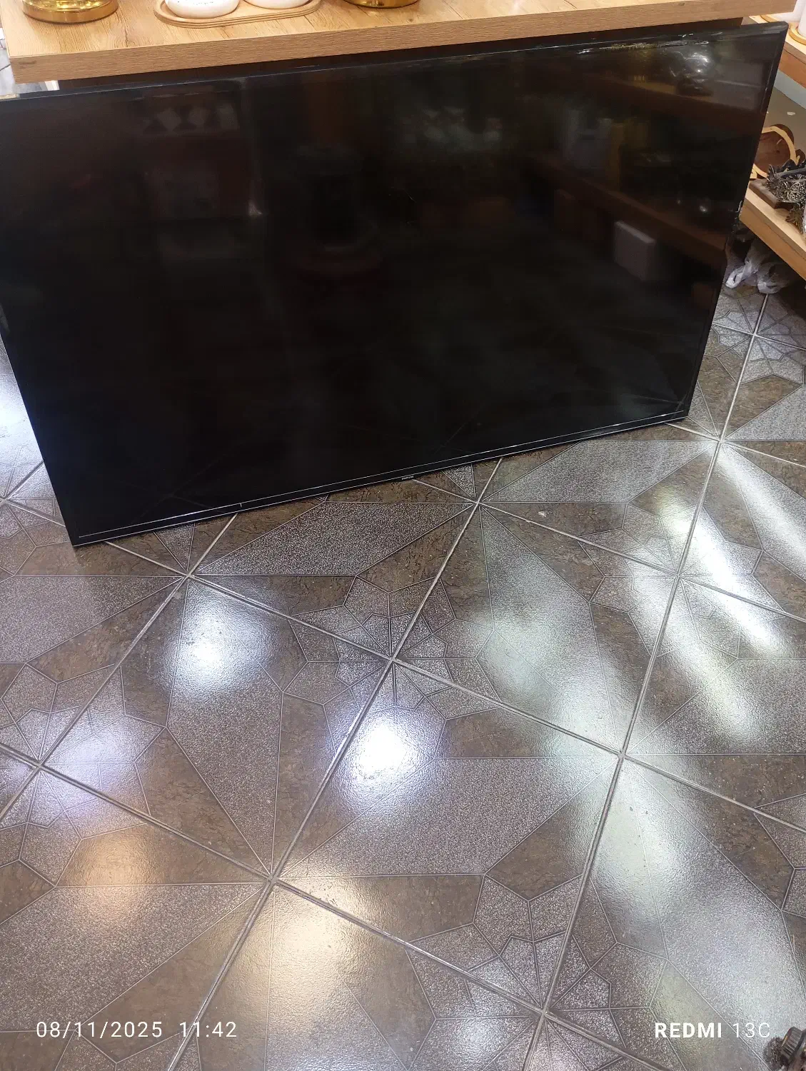 تلویزیون سامسونگ|تلویزیون و پروژکتور|بومهن, |دیوار