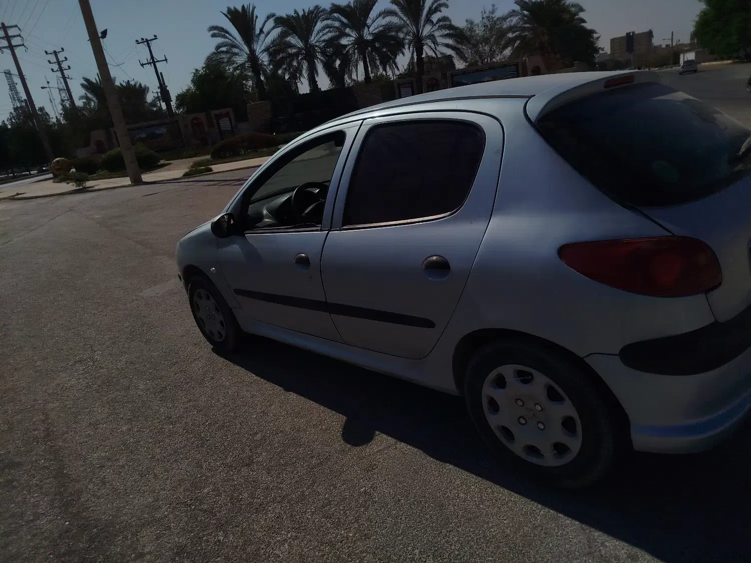 پژو ۲۰۶|خودرو سواری و وانت|برازجان, |دیوار