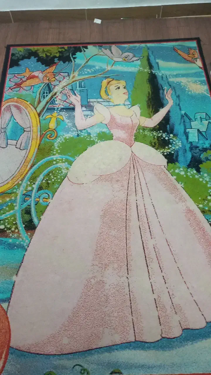 فرش ۴ متری ،۲ونیم در ۱ونیم عروسکی ۲/۰۰۰/۰۰۰ میلیون|فرش|صومعهسرا, |دیوار