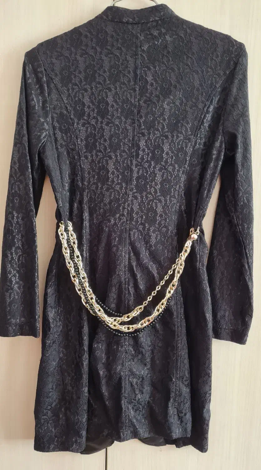 مانتومجلسی|لباس|اصفهان, خانه اصفهان|دیوار