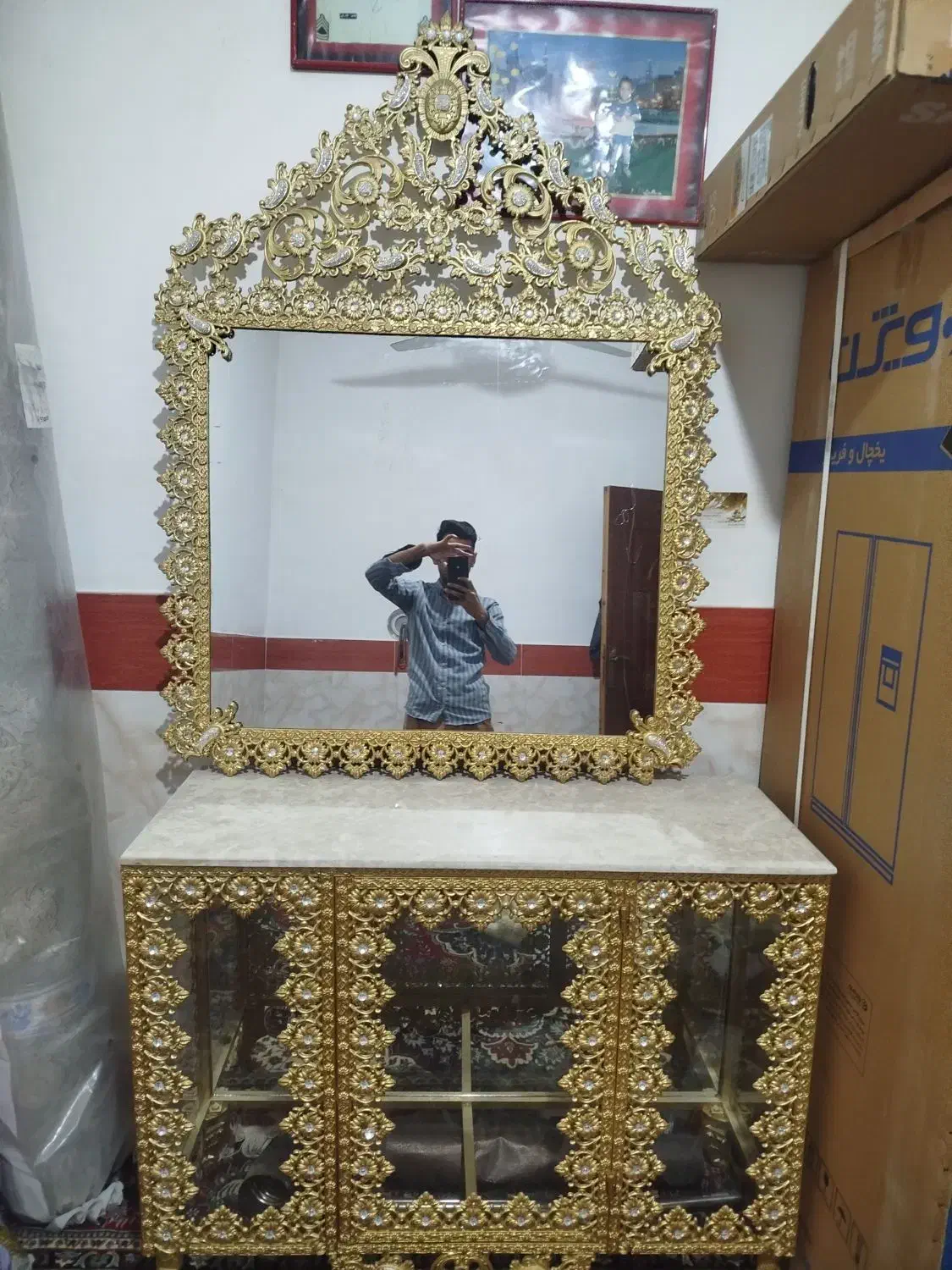 آینه کنسول|بوفه، ویترین، کنسول|زاهدان, |دیوار