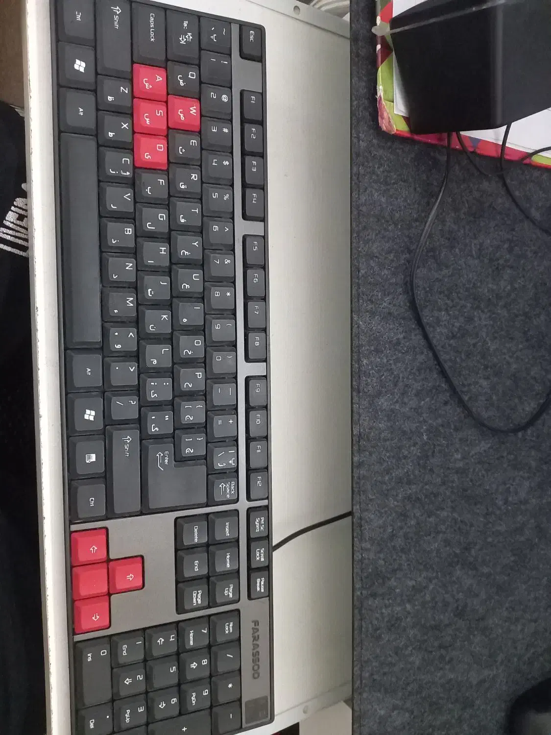 کیبورد فراسو تمیز با کارکرد عالی|قطعات و لوازم جانبی رایانه|ایلخچی, |دیوار