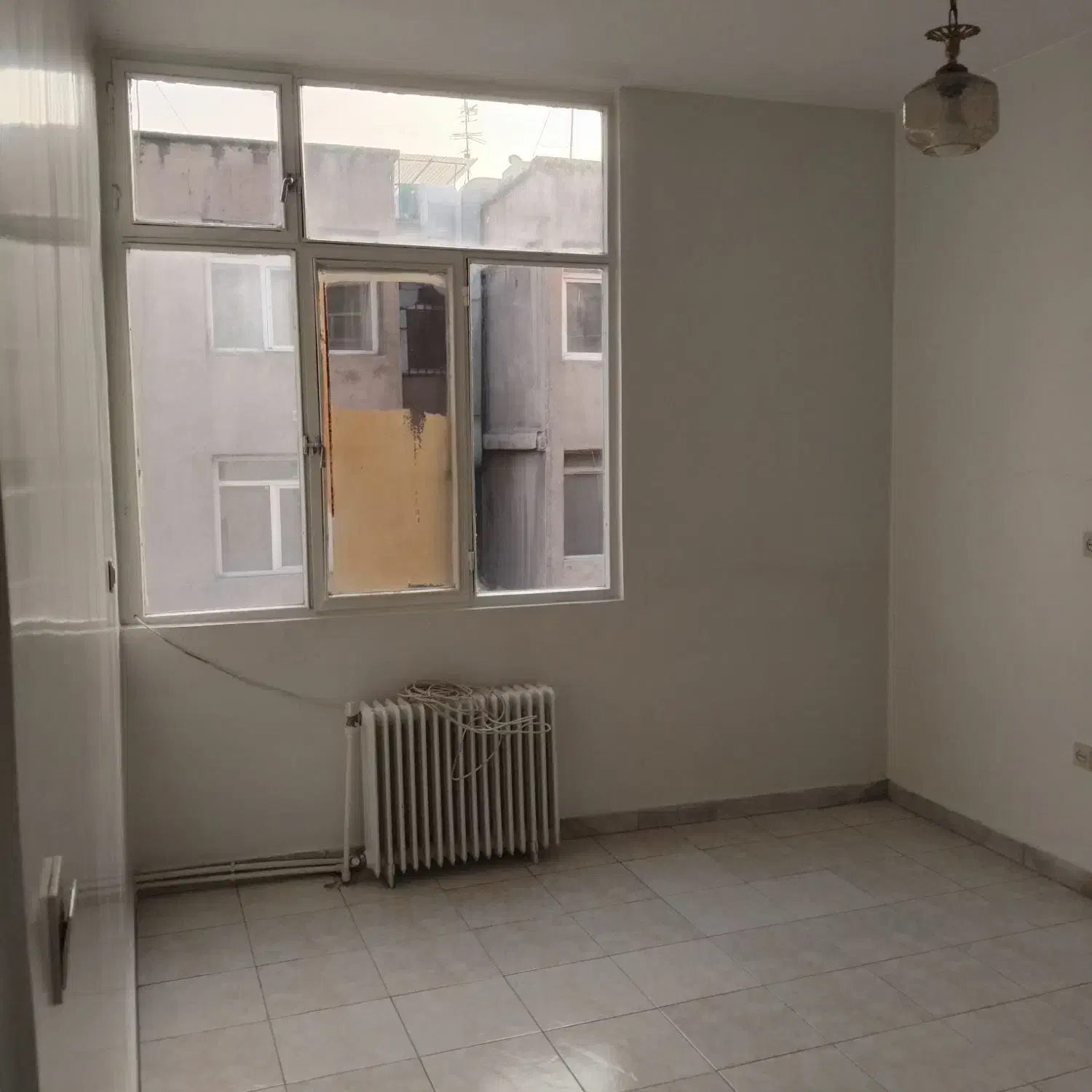 واحد ۸۵ متر دو خوابه چهارراه ولیعصر بزرگمهر