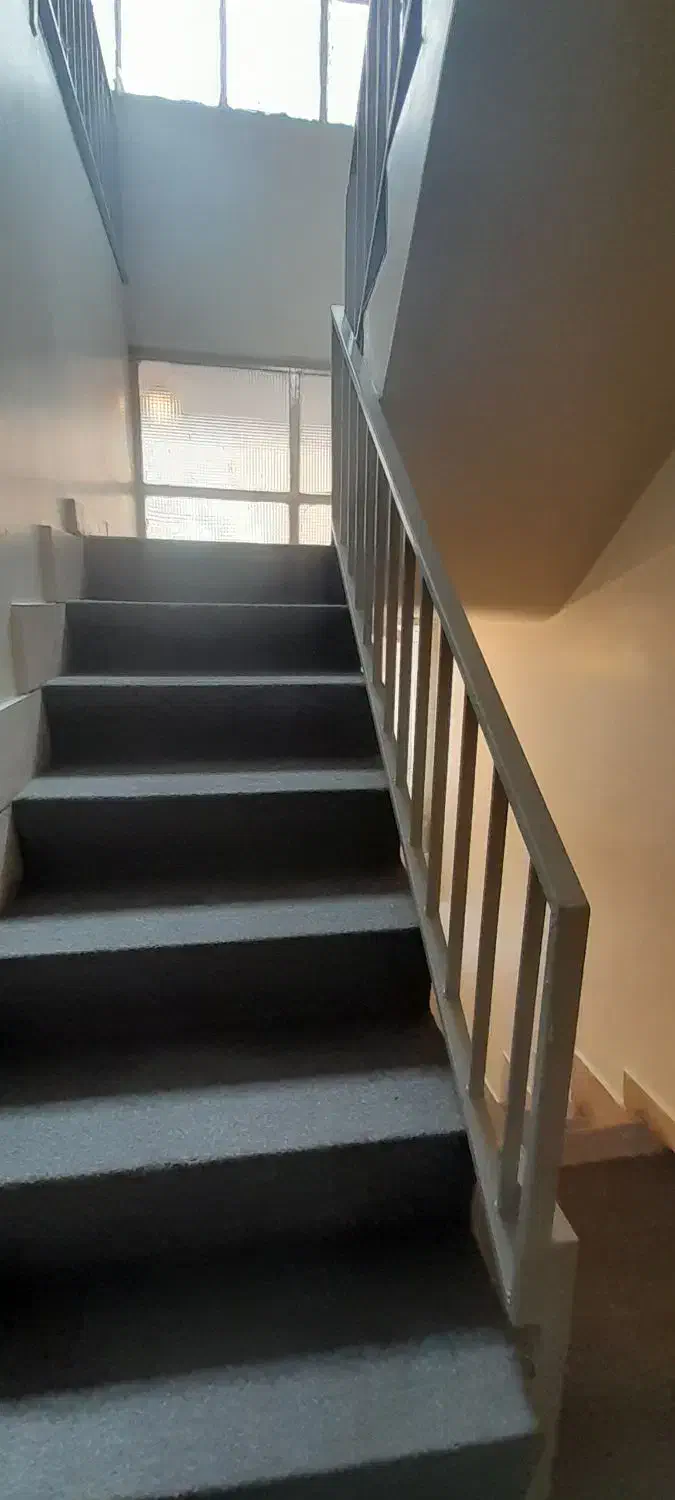 ۱۲۰زمین دردوطبقه بنا۱۴۰متر،دوخوابه،هرطبقه مجزا،طوس