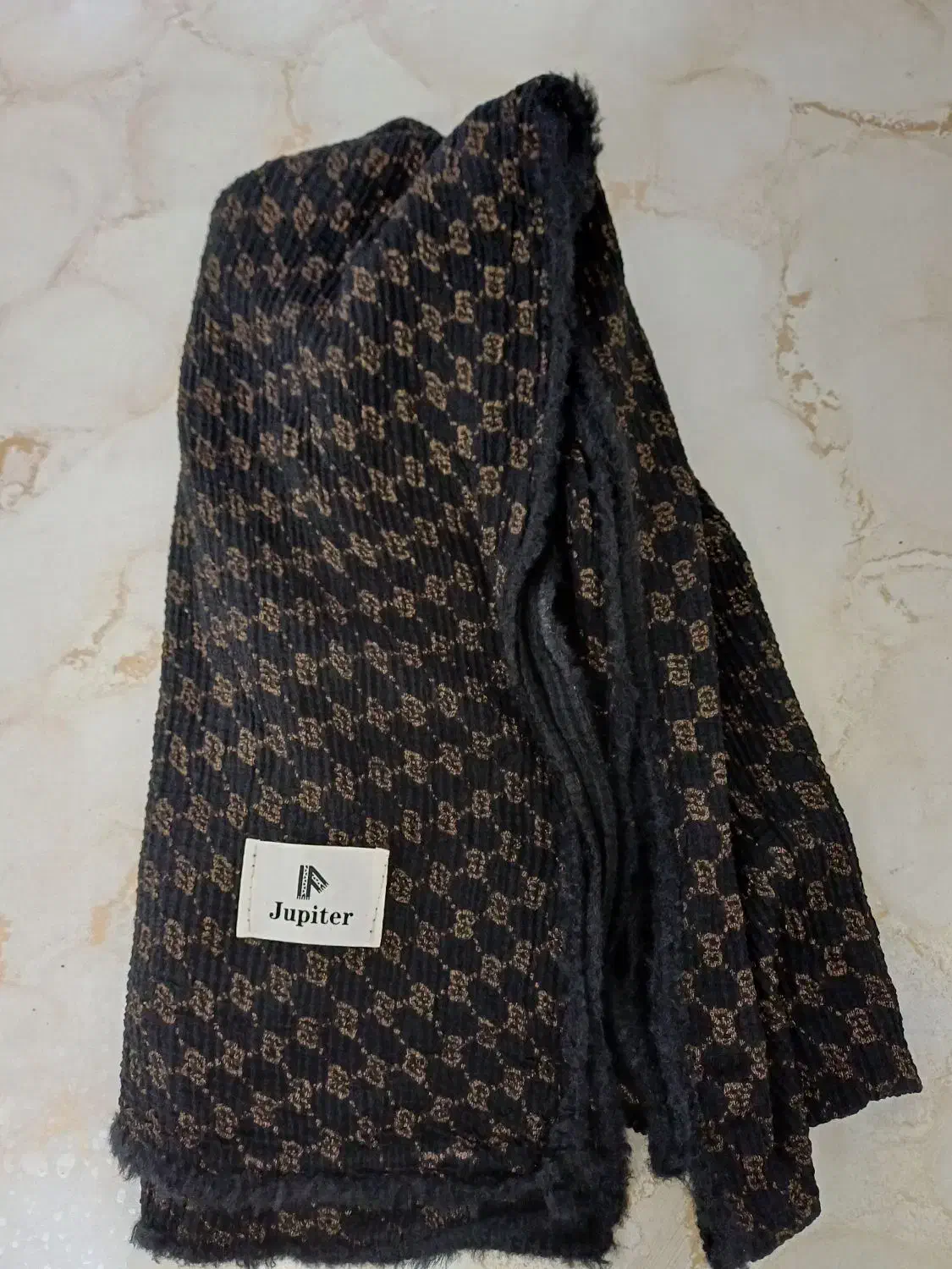 شال دور خز دار دو رو پاییزه|لباس|ارومیه, |دیوار