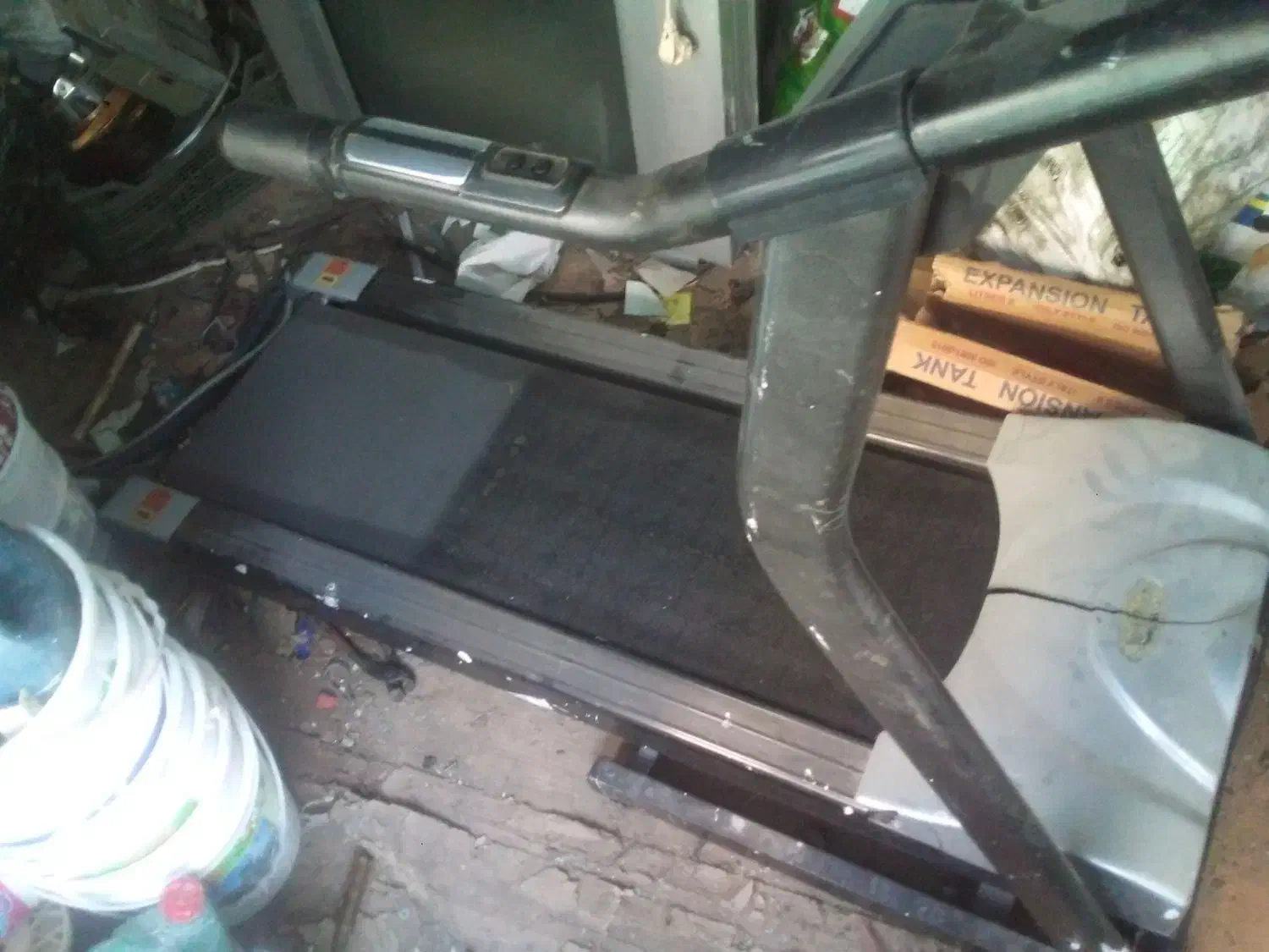 تردمیل|تجهیزات ورزشی|بومهن, |دیوار