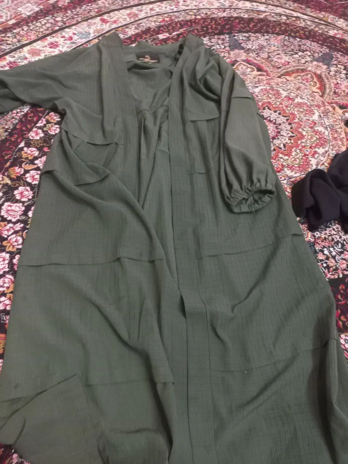 شخصی|لباس|تهران, سلیمانی|دیوار