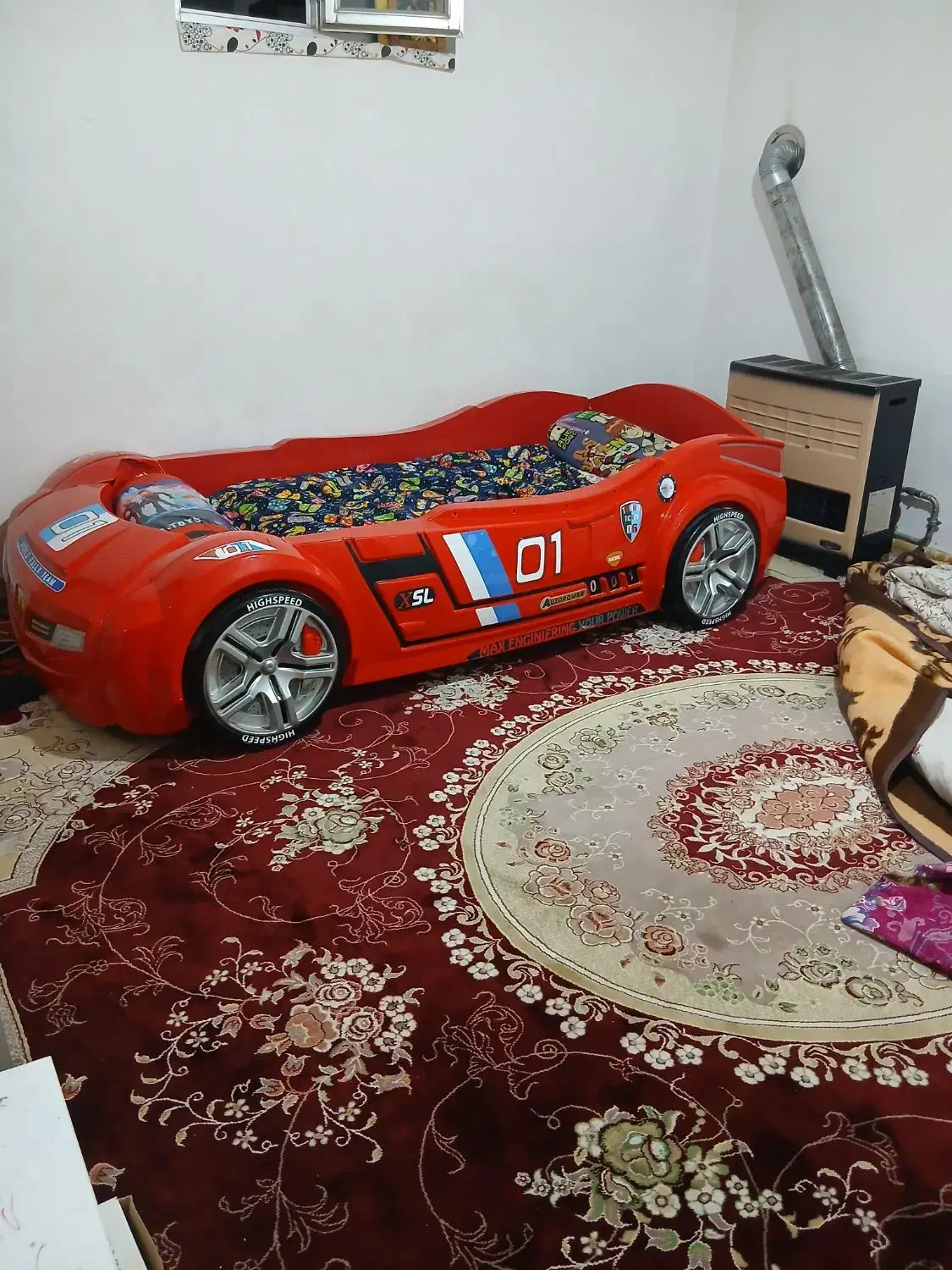 دو عدد تخت ماشینی|تخت و سرویس خواب|باسمنج, |دیوار