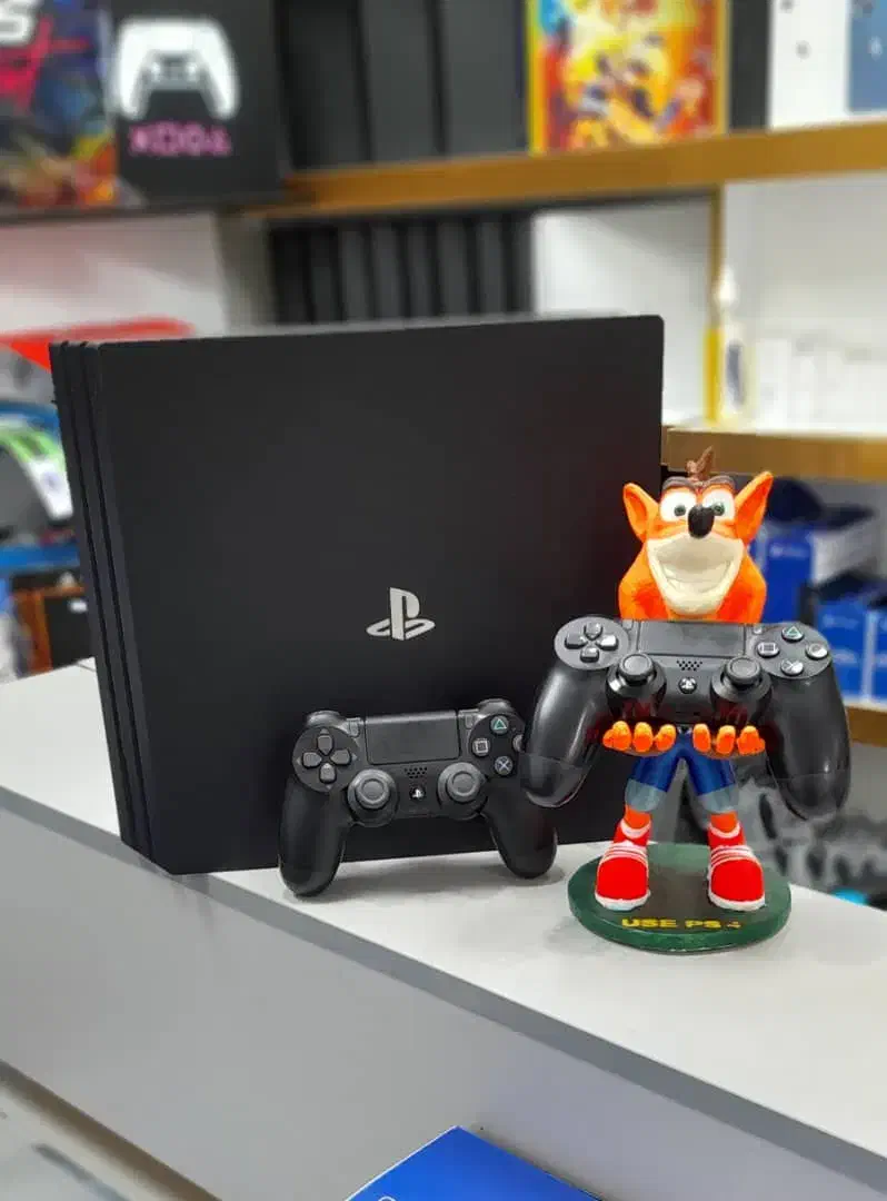 ps4 pro با نصب بازی رایگان کپی خور|کنسول، بازی ویدئویی و آنلاین|تهران, فلسطین (میدان انقلاب)|دیوار
