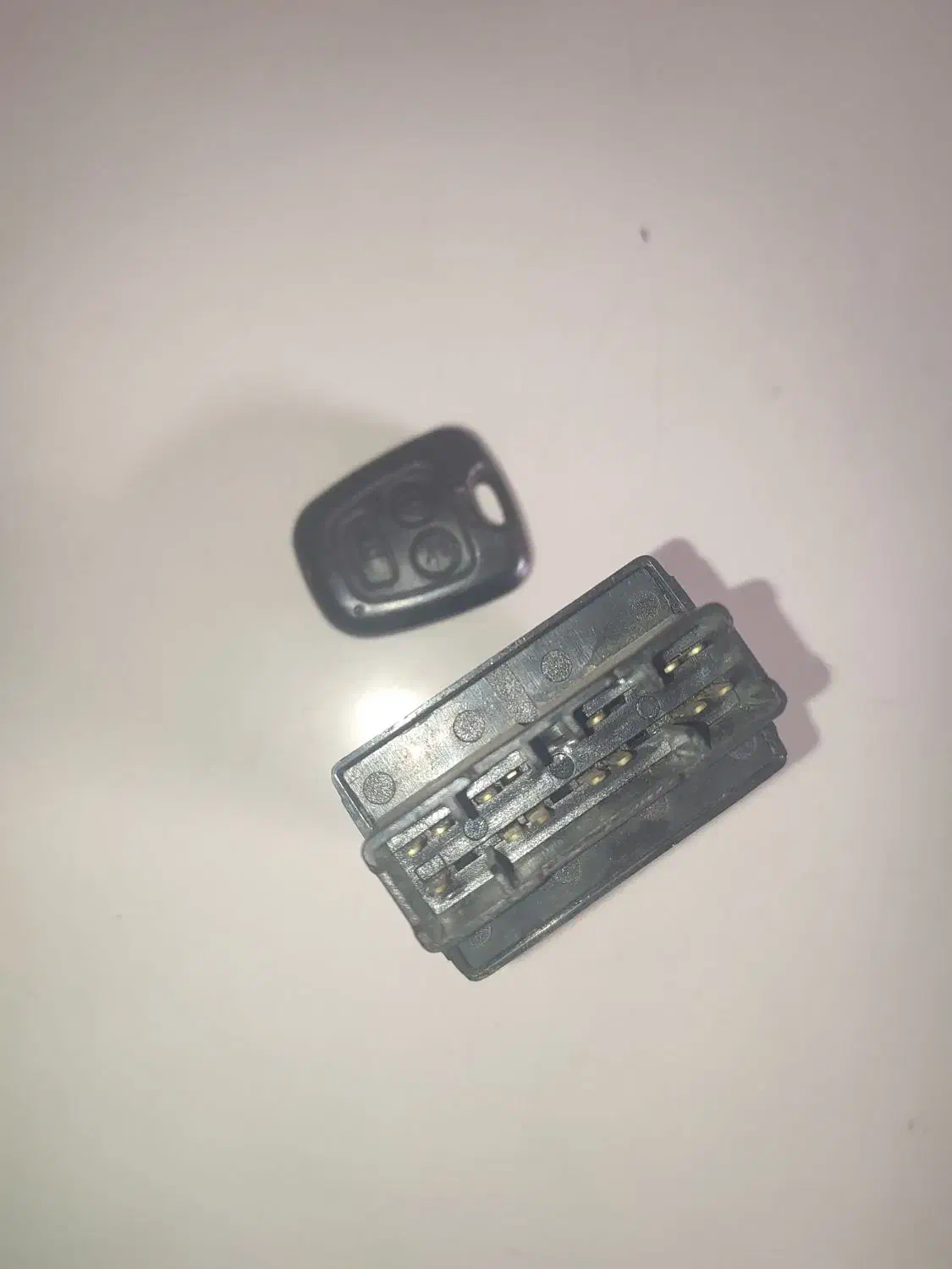 قفل مرکزی خانواده سایپا ریموت دار|قطعات یدکی و لوازم جانبی|همدان, |دیوار