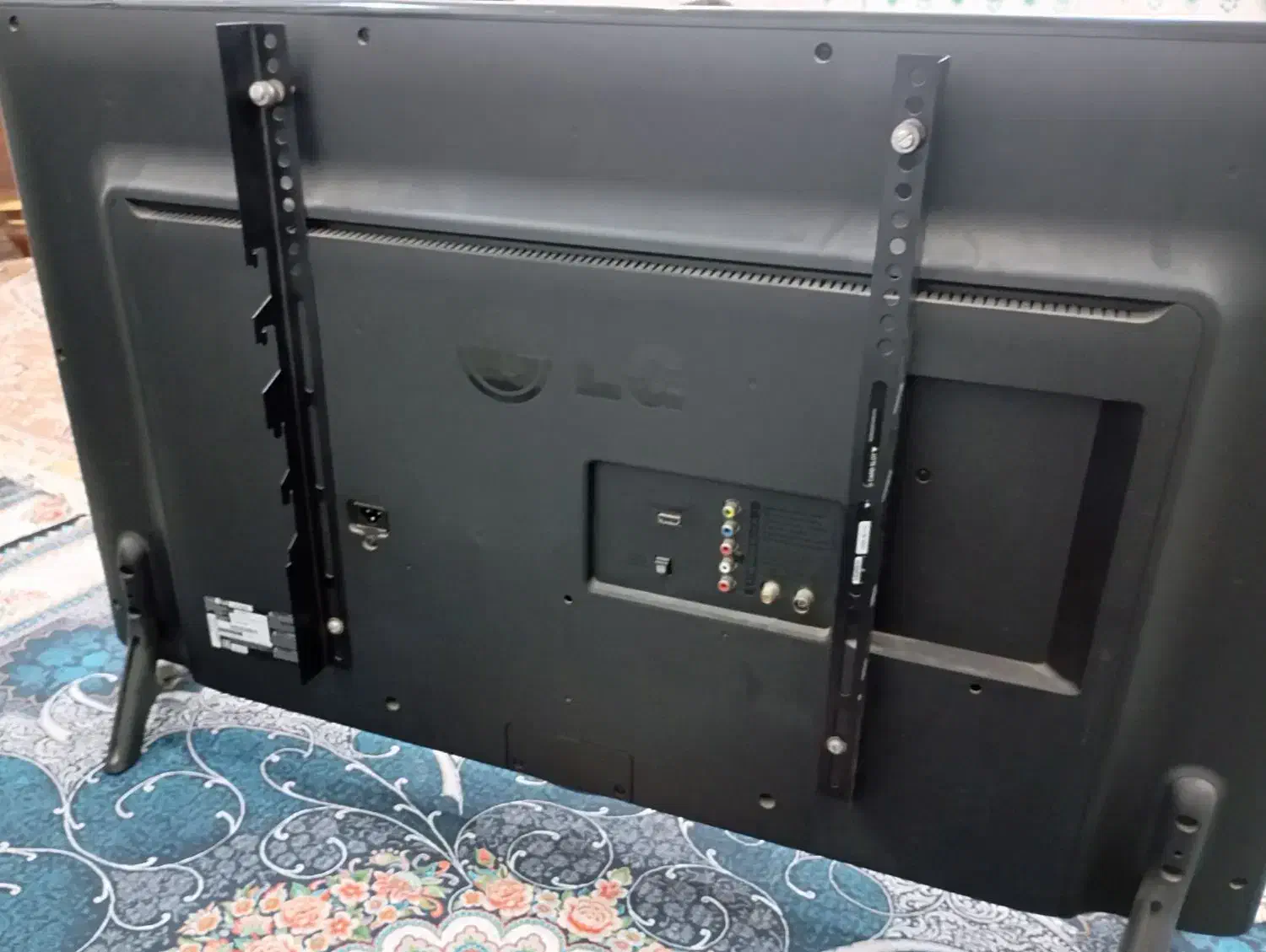 تلویزیون جی پلاس ۴۳ اینچ|تلویزیون و پروژکتور|میبد, |دیوار