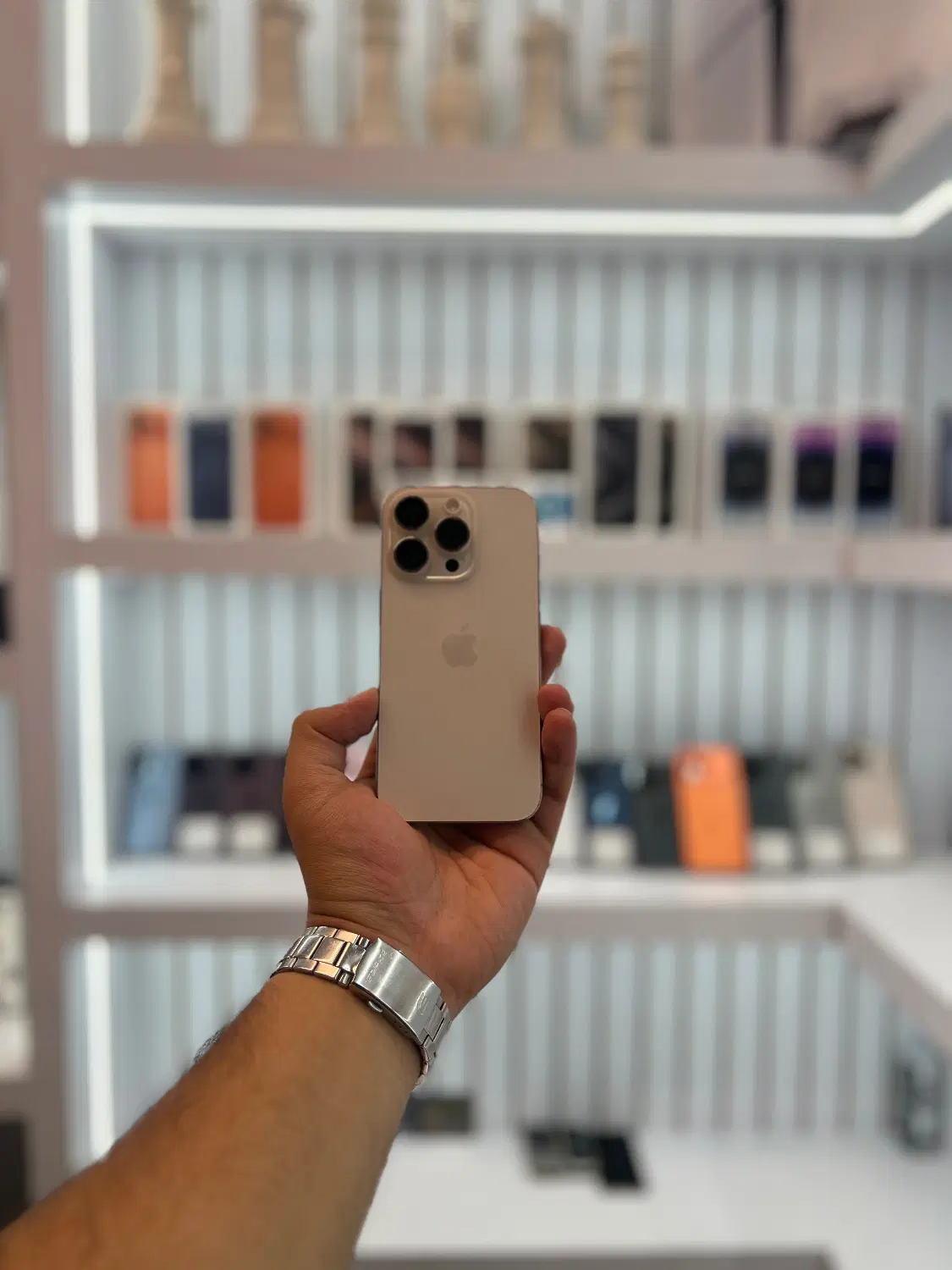 iPhone 16 pro|موبایل|مشهد, بهشت|دیوار