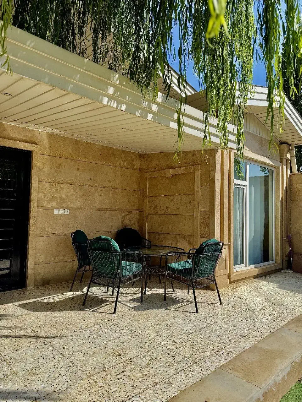 اجاره روزانه/باغ ویلا/فول امکانات/تجربه فوق العاده|اجارهٔ کوتاهمدت ویلا و باغ|کرج, حصارک پایین|دیوار