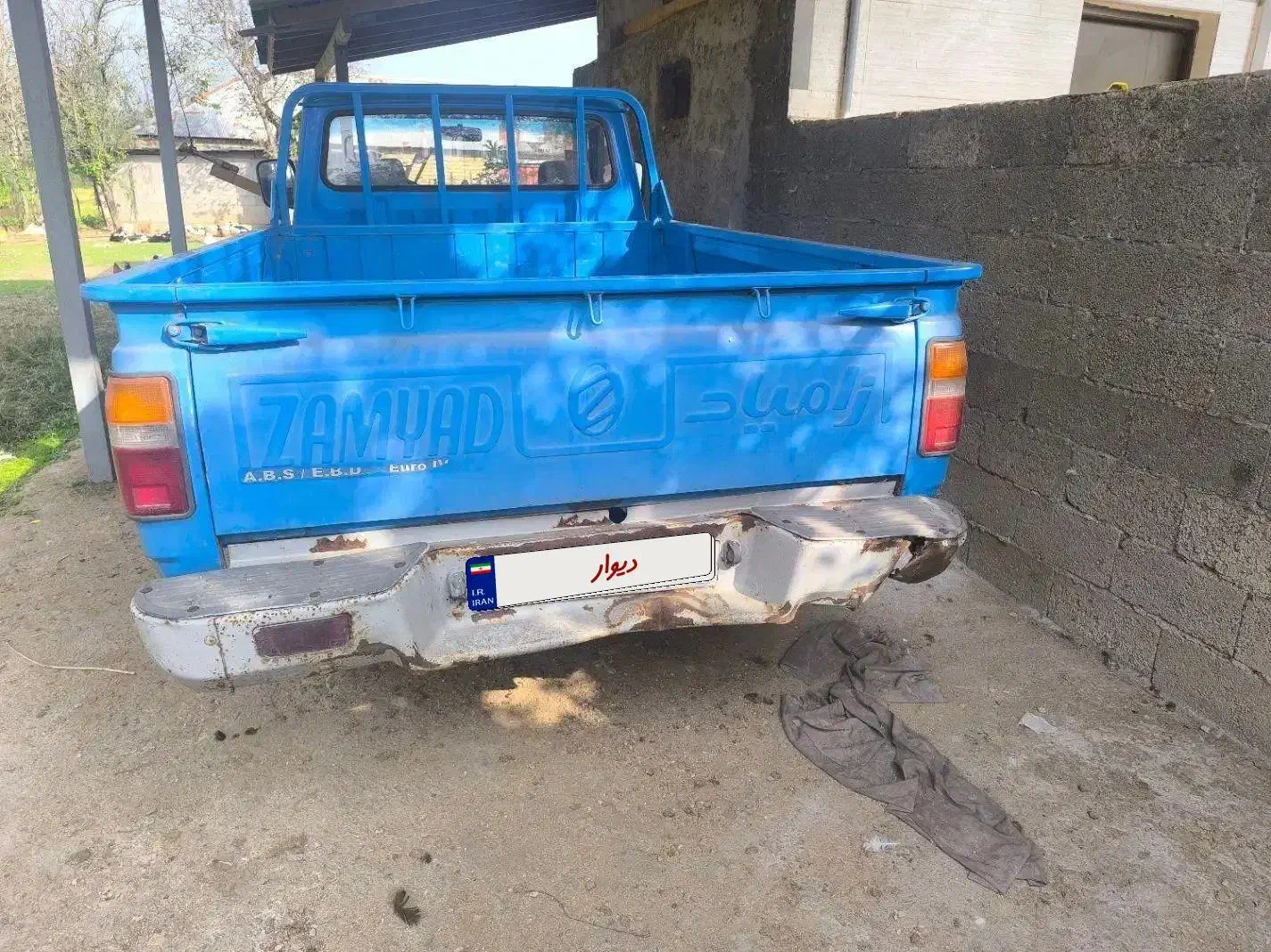 فروش نیسان آبی کم کارکرد مدل ۹۶|خودرو سواری و وانت|فومن, |دیوار