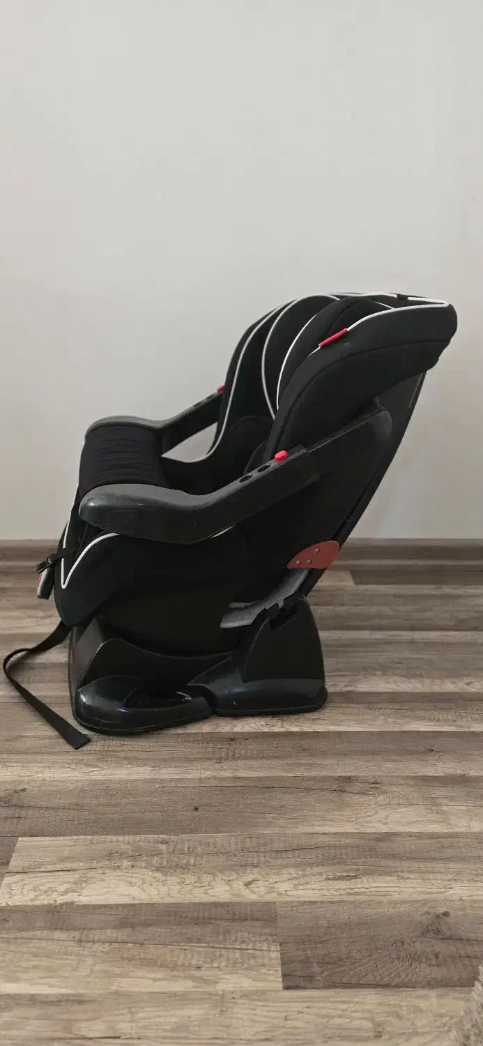 صندلی کودک ماشین|تخت و صندلی بچه|کیاشهر, |دیوار